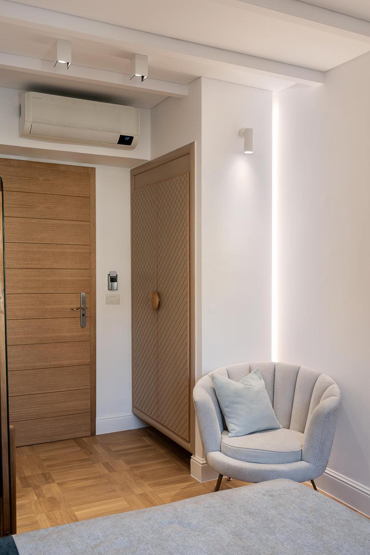 Ionas Boutique Hotel - Photo 44