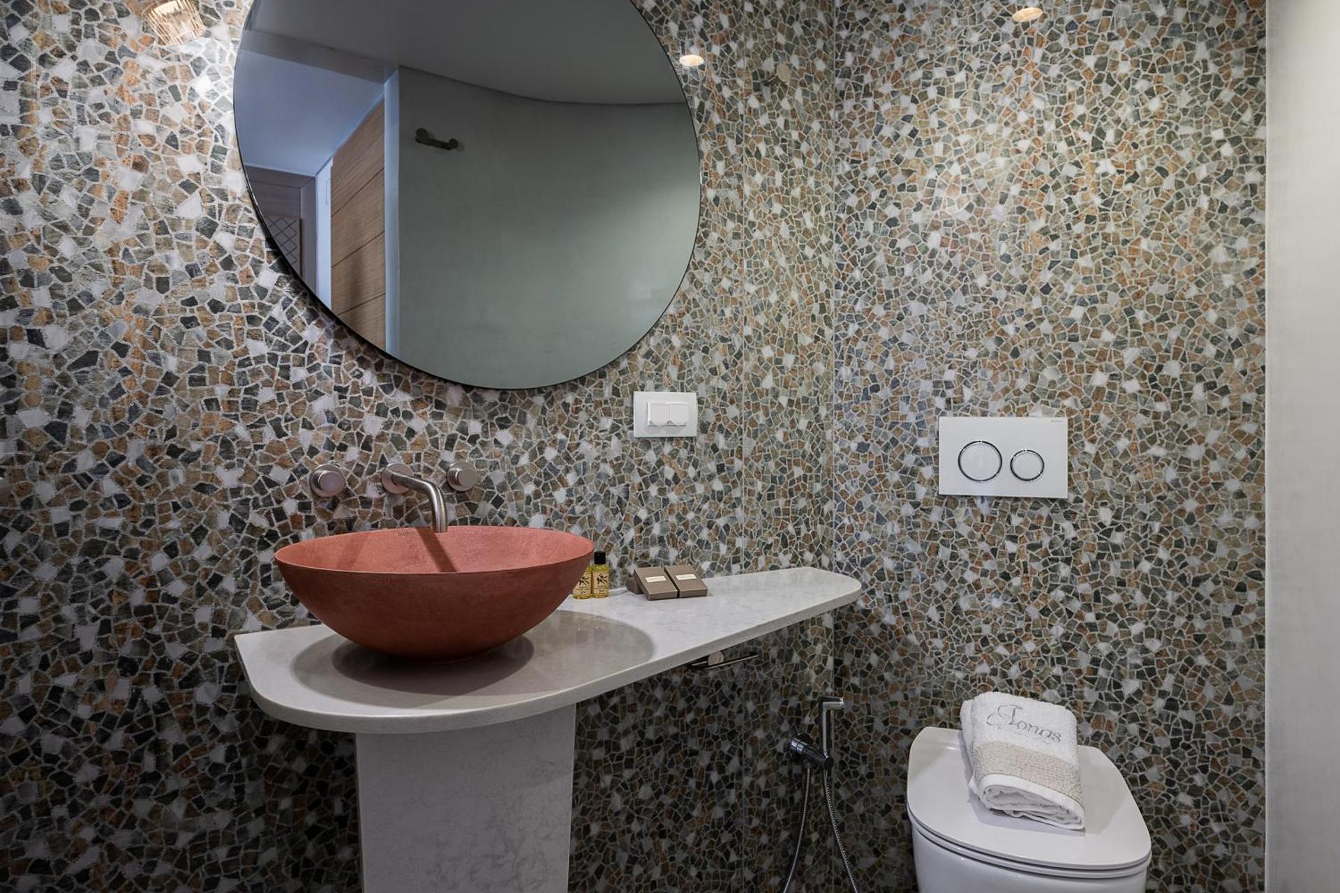 Ionas Boutique Hotel - Photo 66