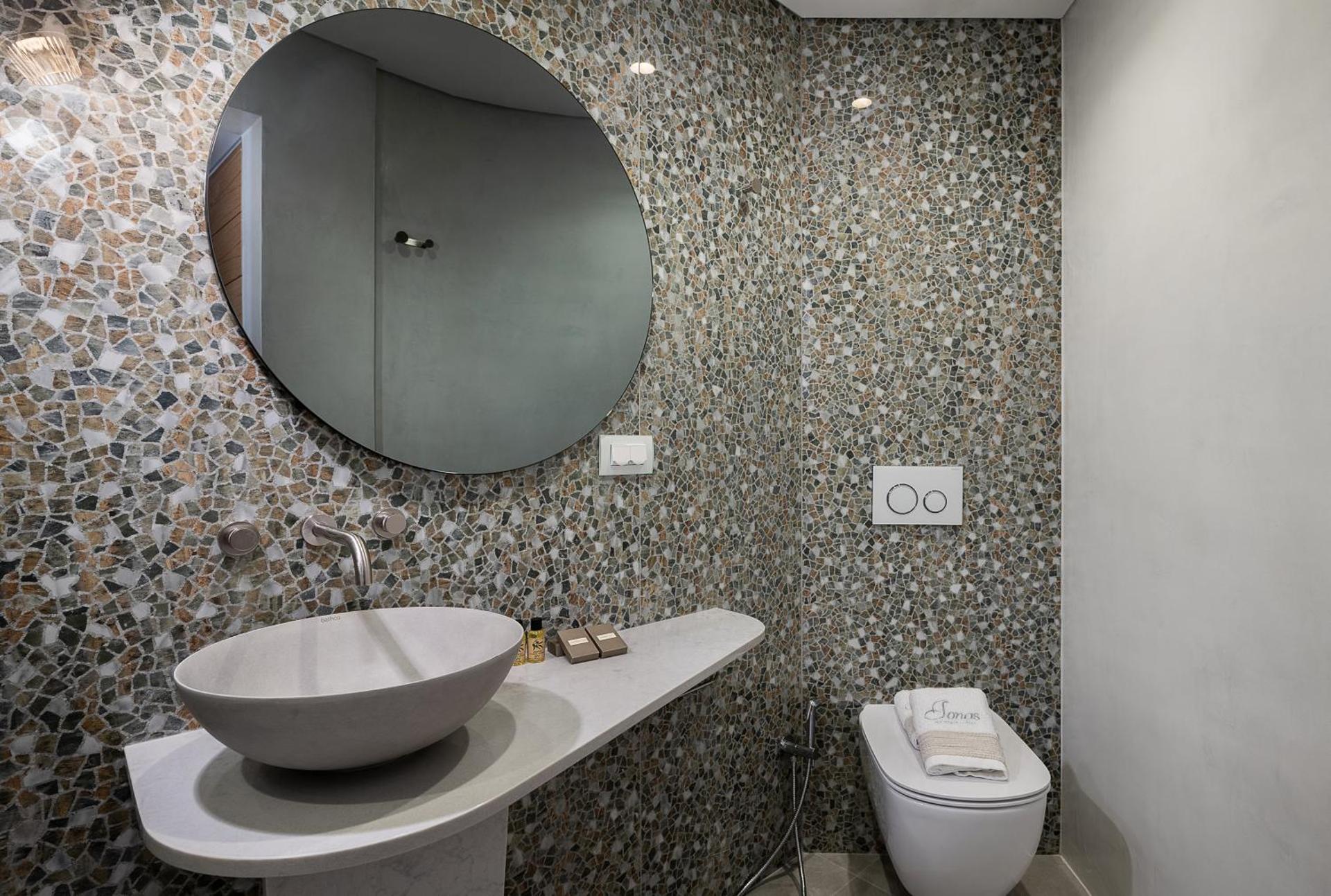 Ionas Boutique Hotel - Photo 48