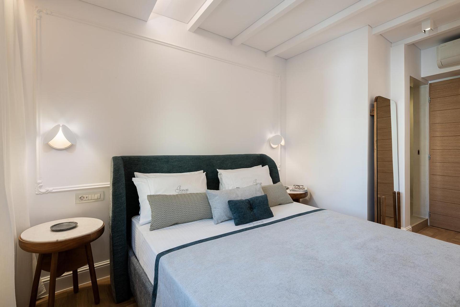 Ionas Boutique Hotel - Photo 49