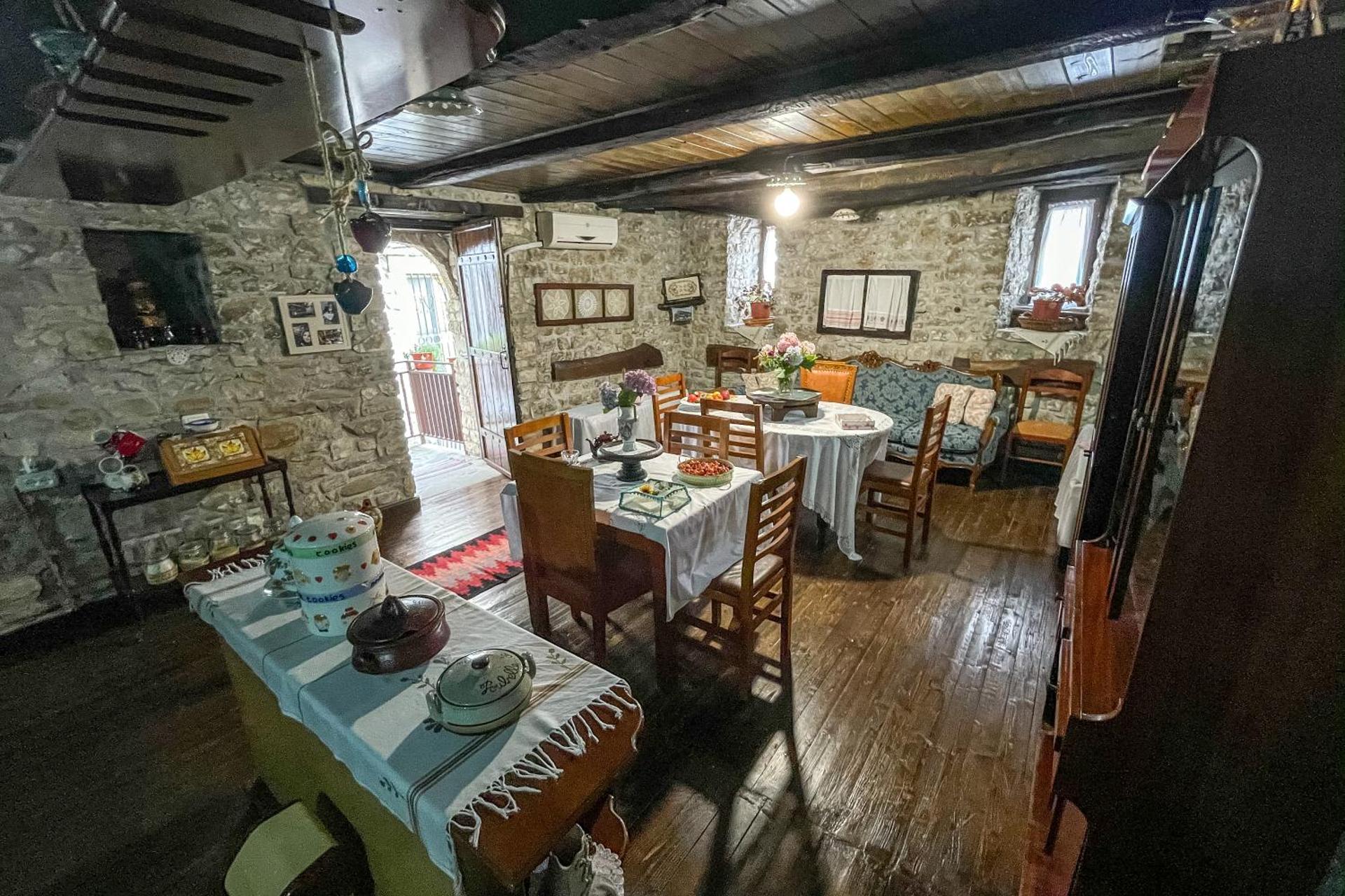 Bujtina Kodiket Guesthouse - Photo 32