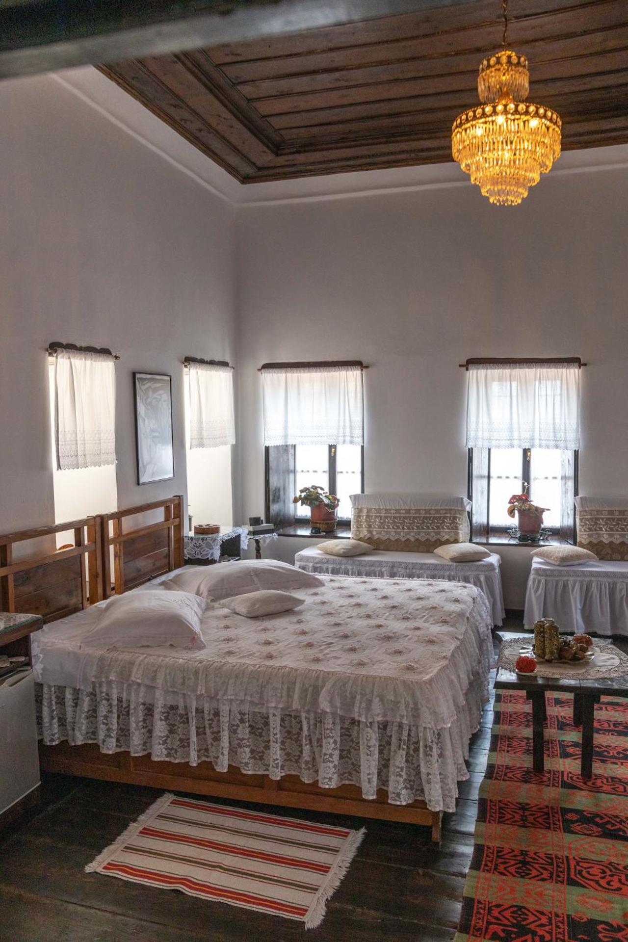 Bujtina Kodiket Guesthouse - Photo 48