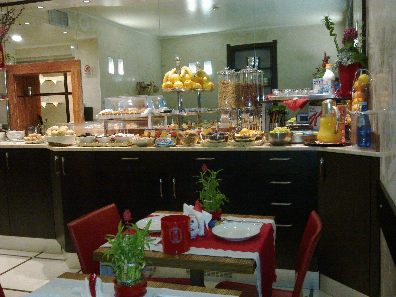 Hotel Susa - Photo 25