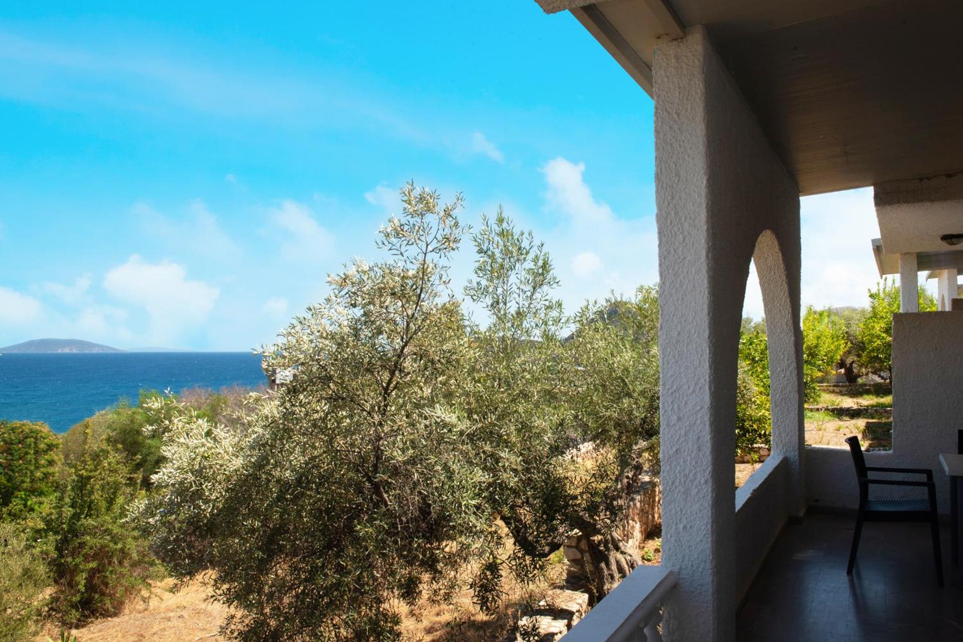 Phaistos Hotel - Photo 21