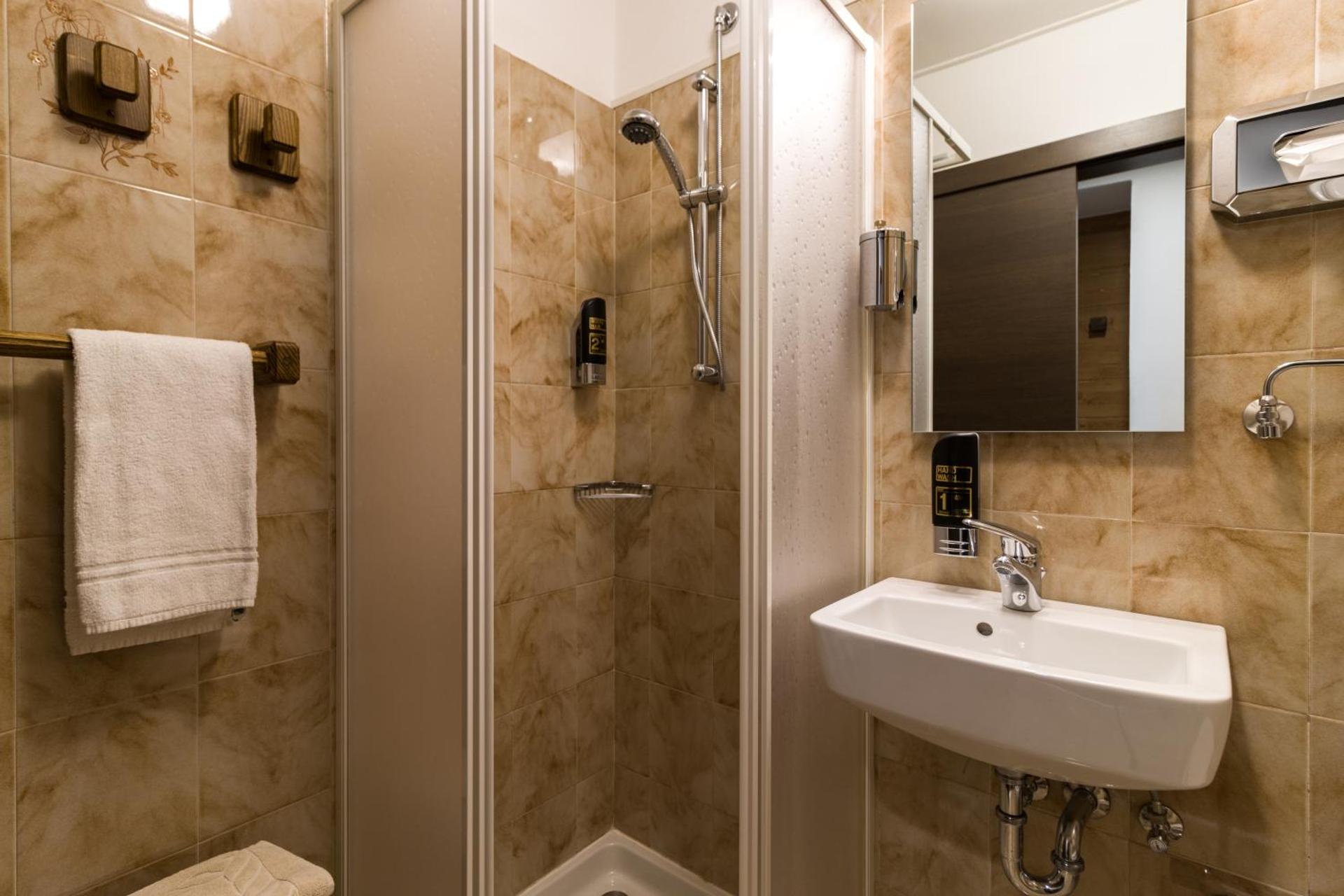 Hotel Villa Argentina - Photo 11