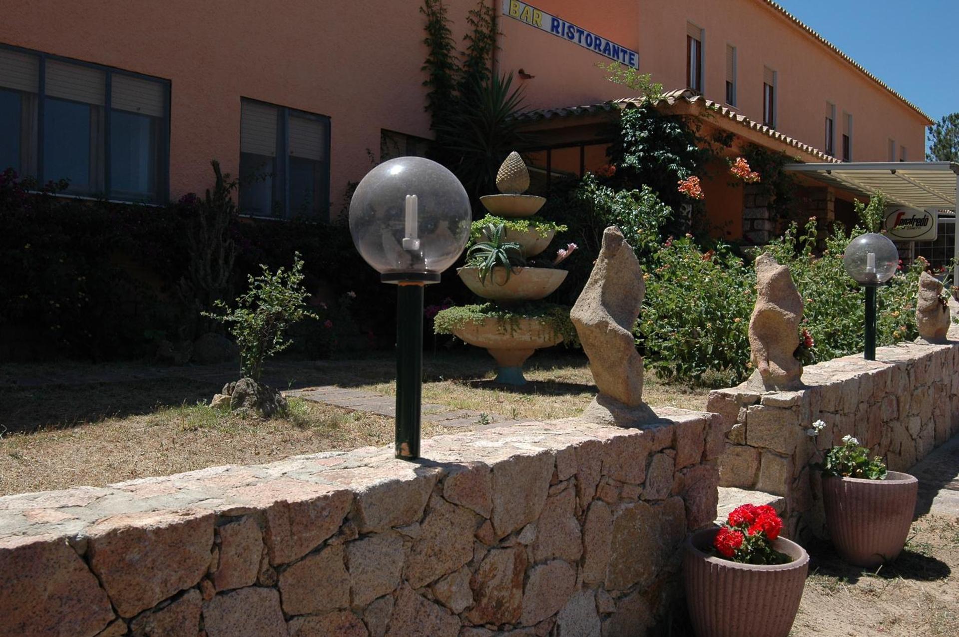 Hotel Mediterraneo - Photo 10