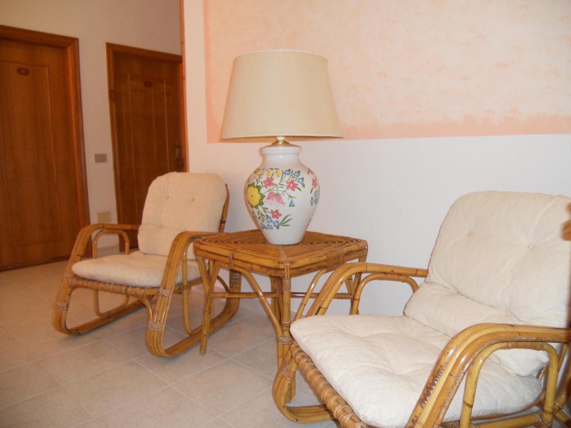 Hotel Mediterraneo - Photo 5