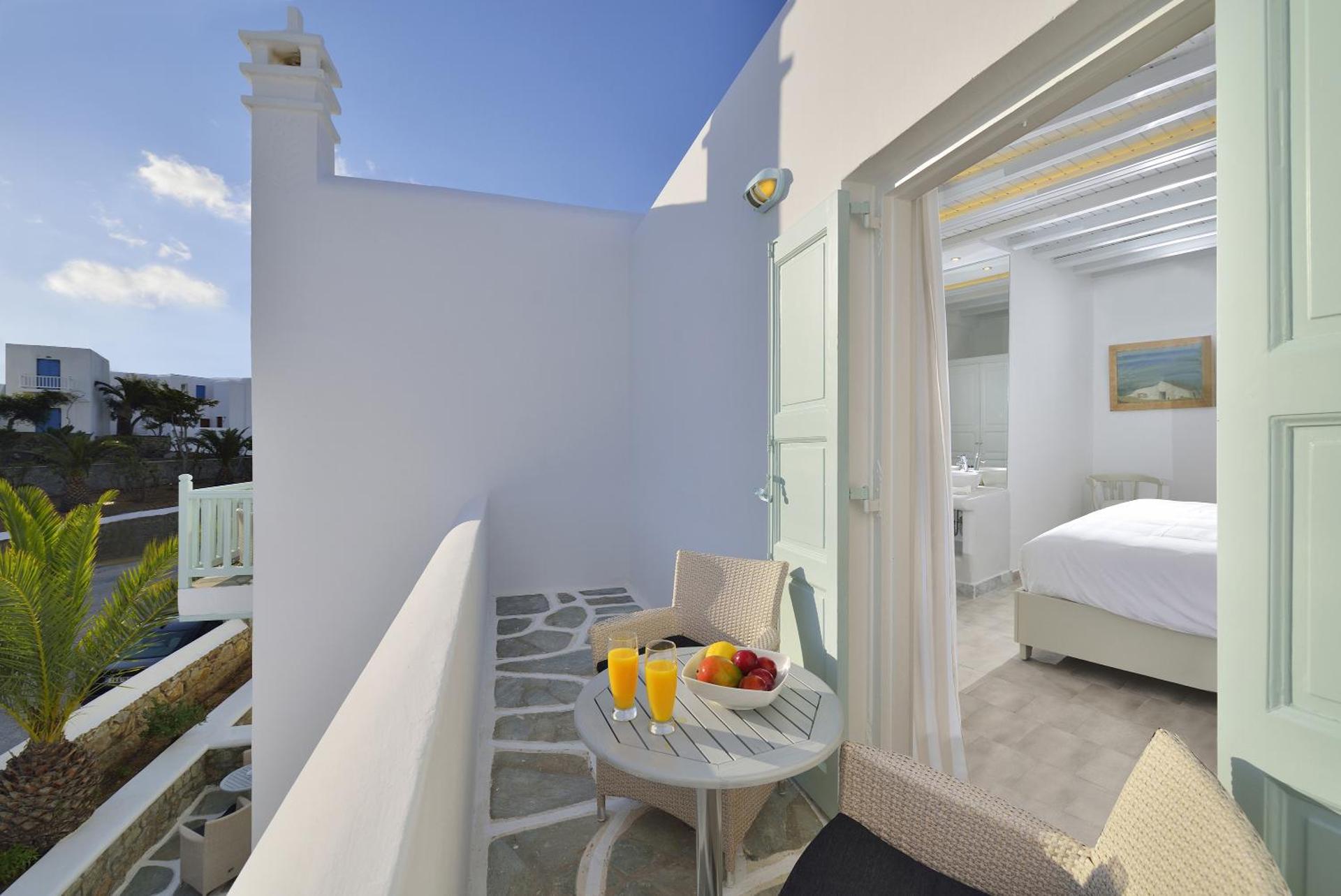 Petinos Hotel - Photo 66