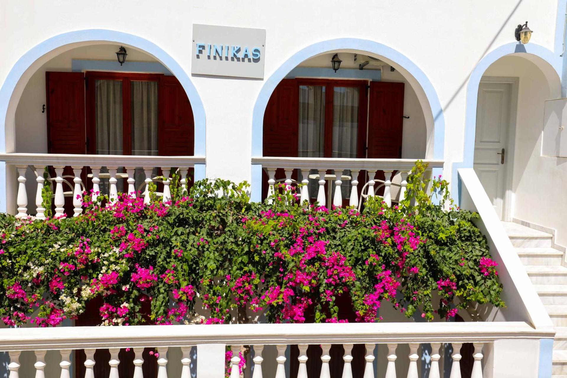 Finikas Santorini - Photo 22