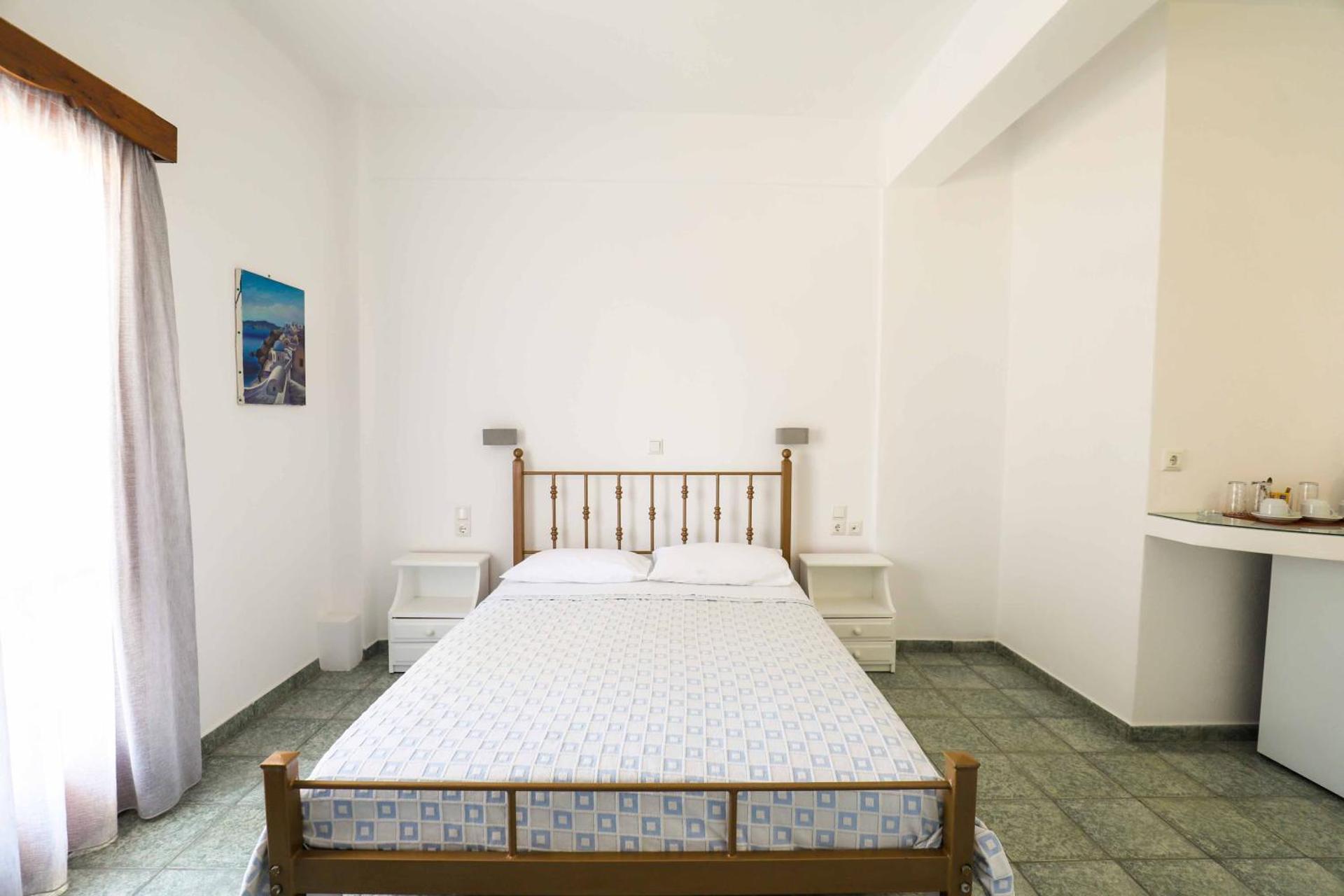 Finikas Santorini - Photo 55