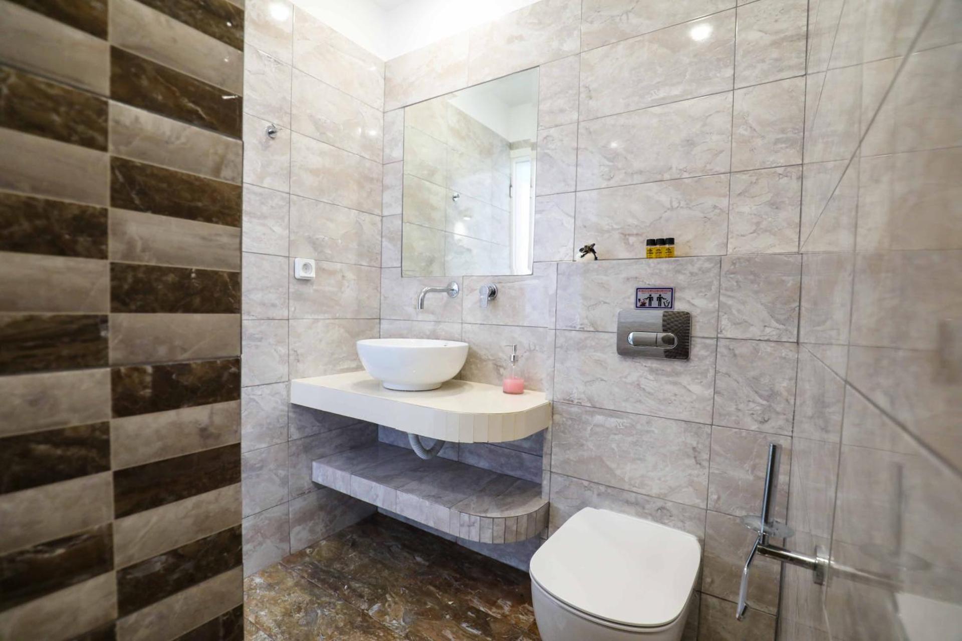 Finikas Santorini - Photo 83