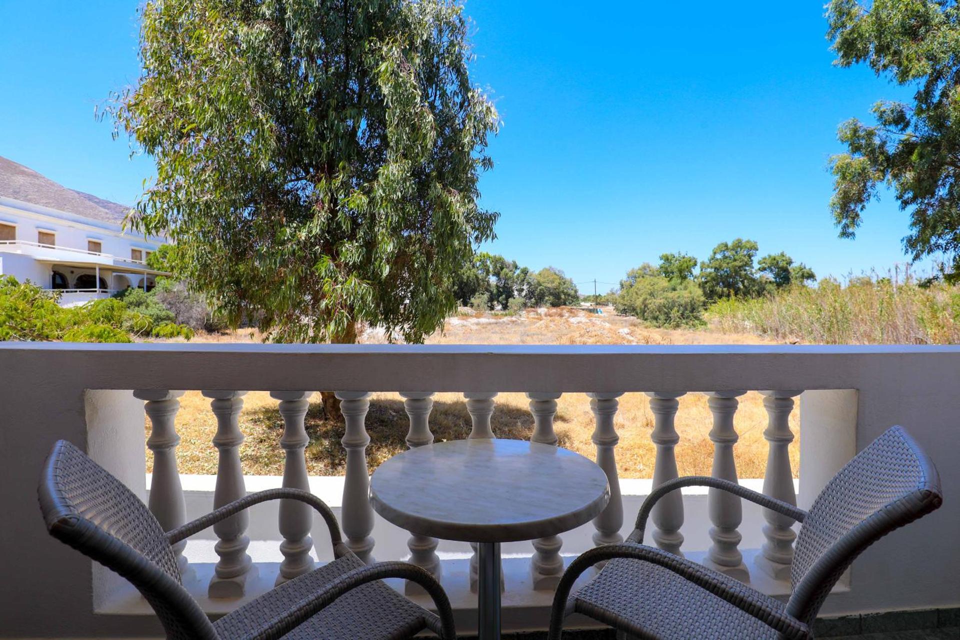 Finikas Santorini - Photo 82