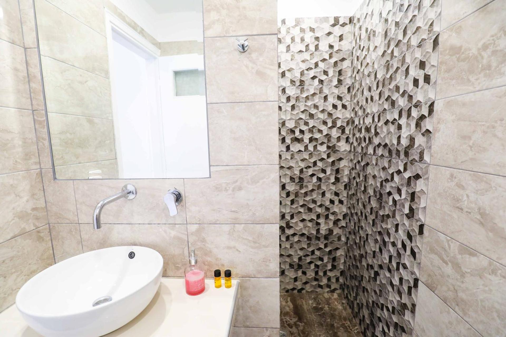 Finikas Santorini - Photo 102