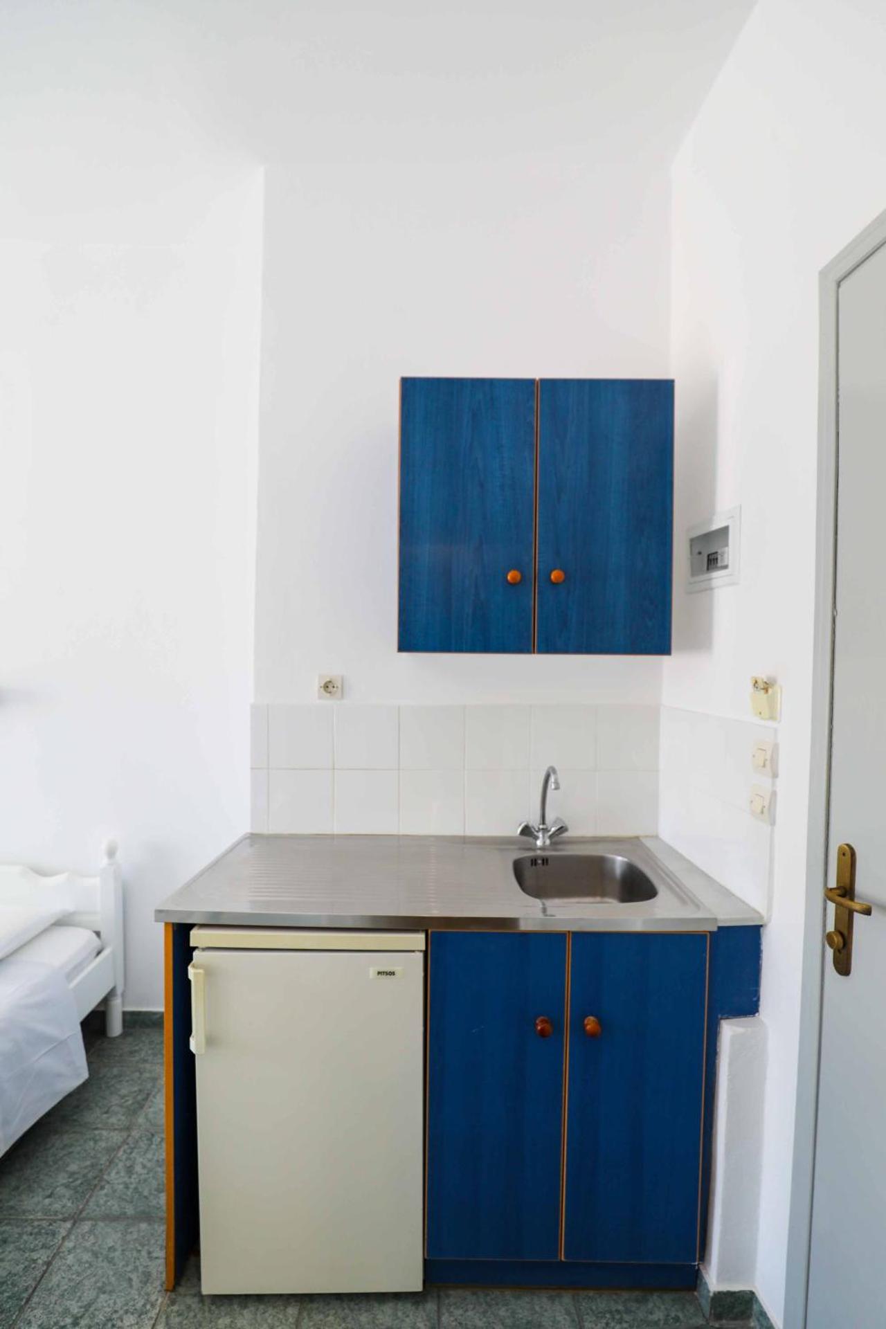 Finikas Santorini - Photo 137