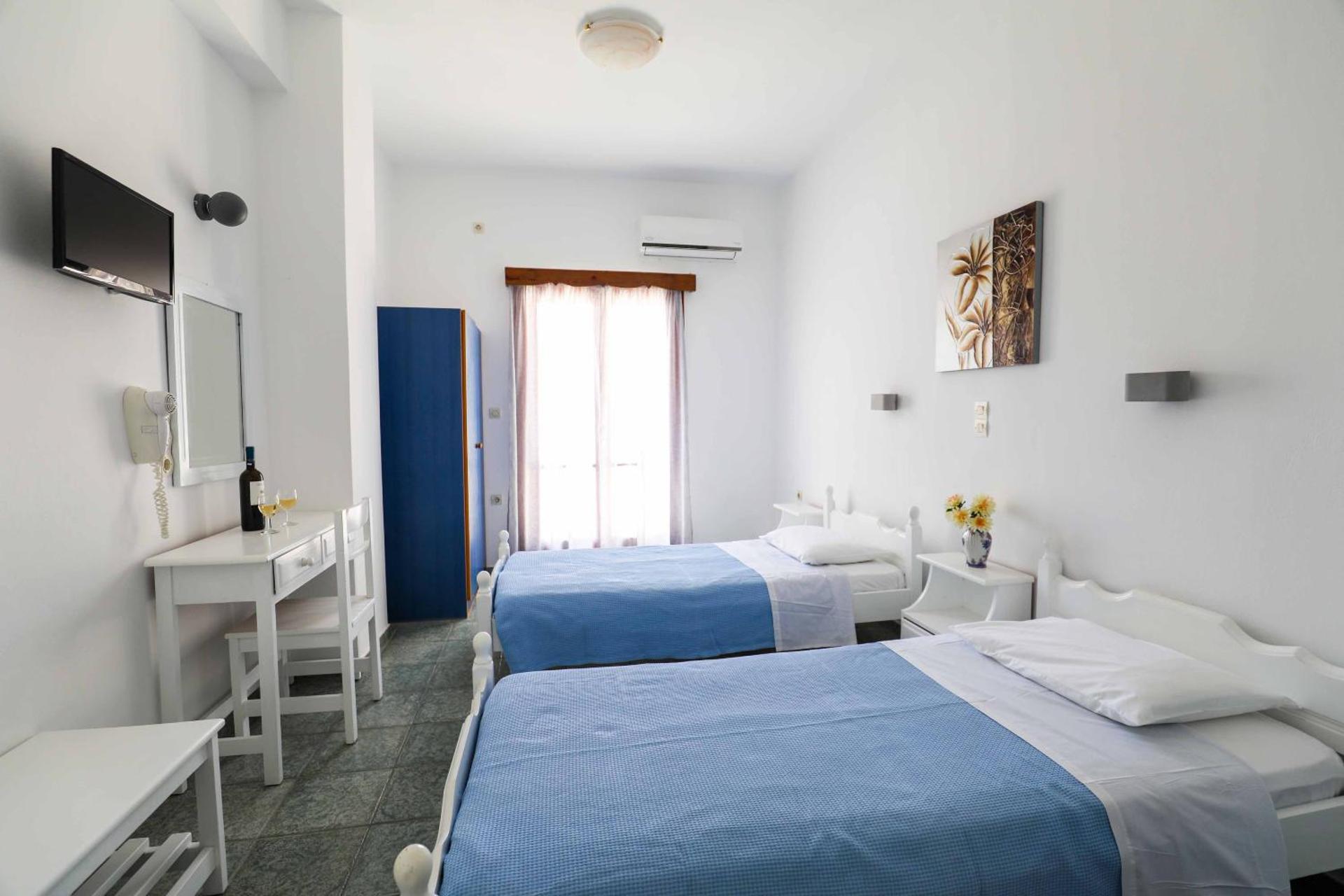 Finikas Santorini - Photo 125