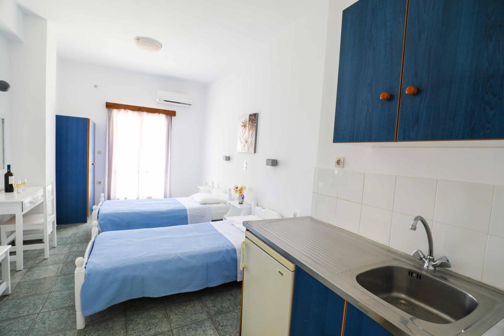 Finikas Santorini - Photo 136