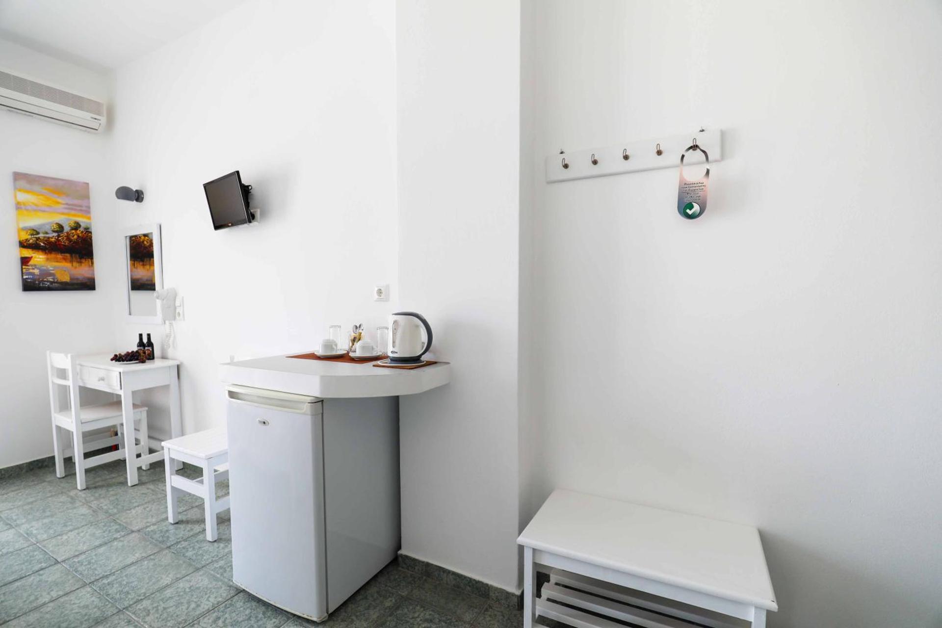 Finikas Santorini - Photo 69