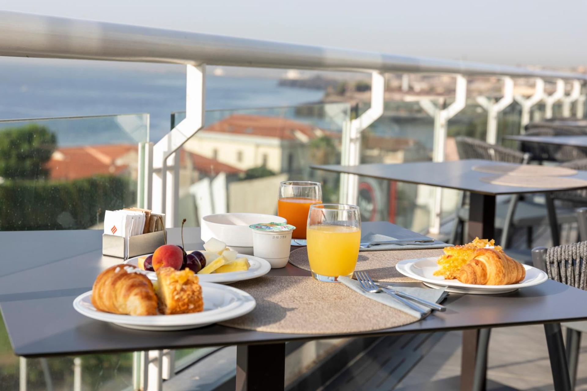 Plaza Hotel Catania - Photo 57