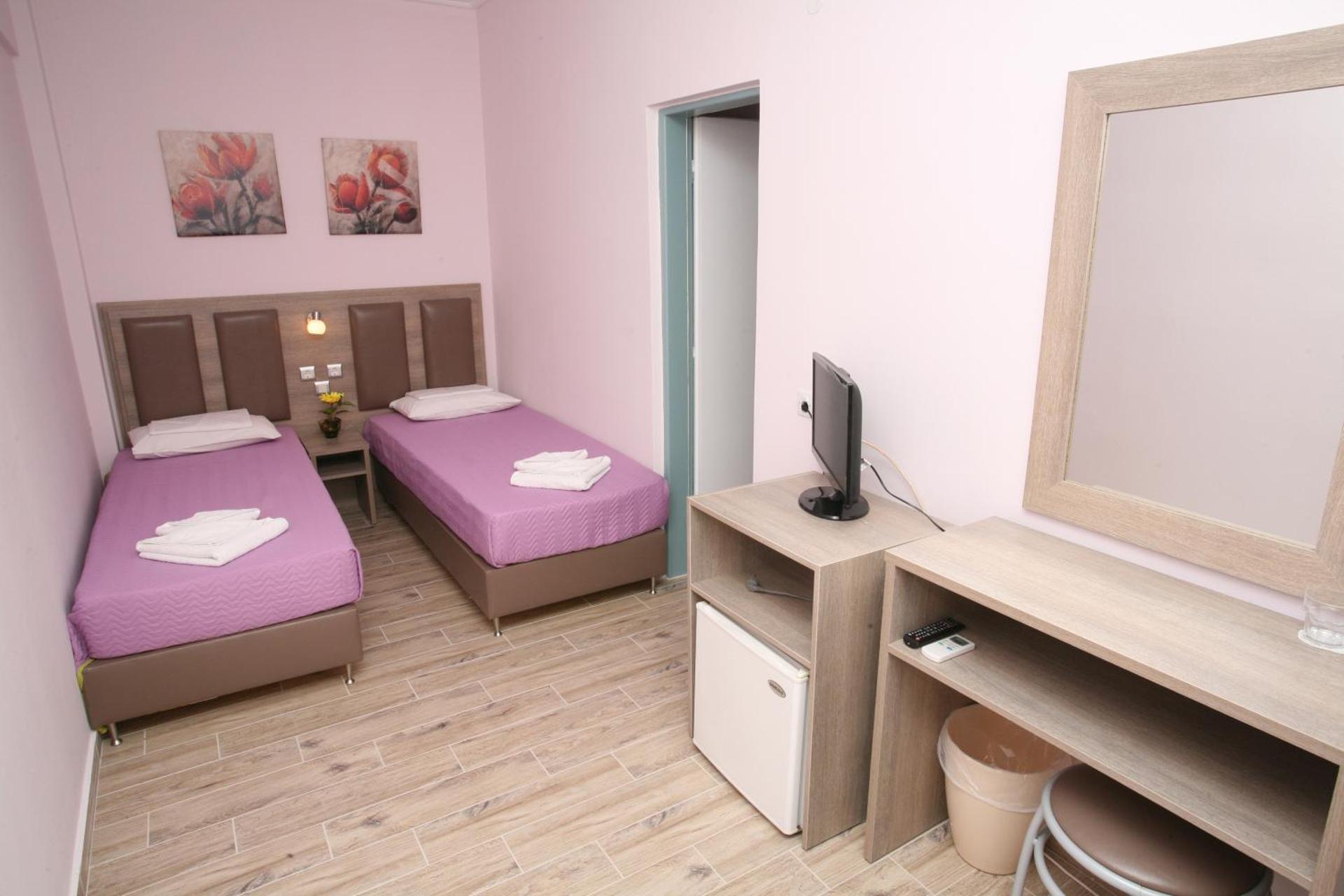 Sun Hotel - Photo 19