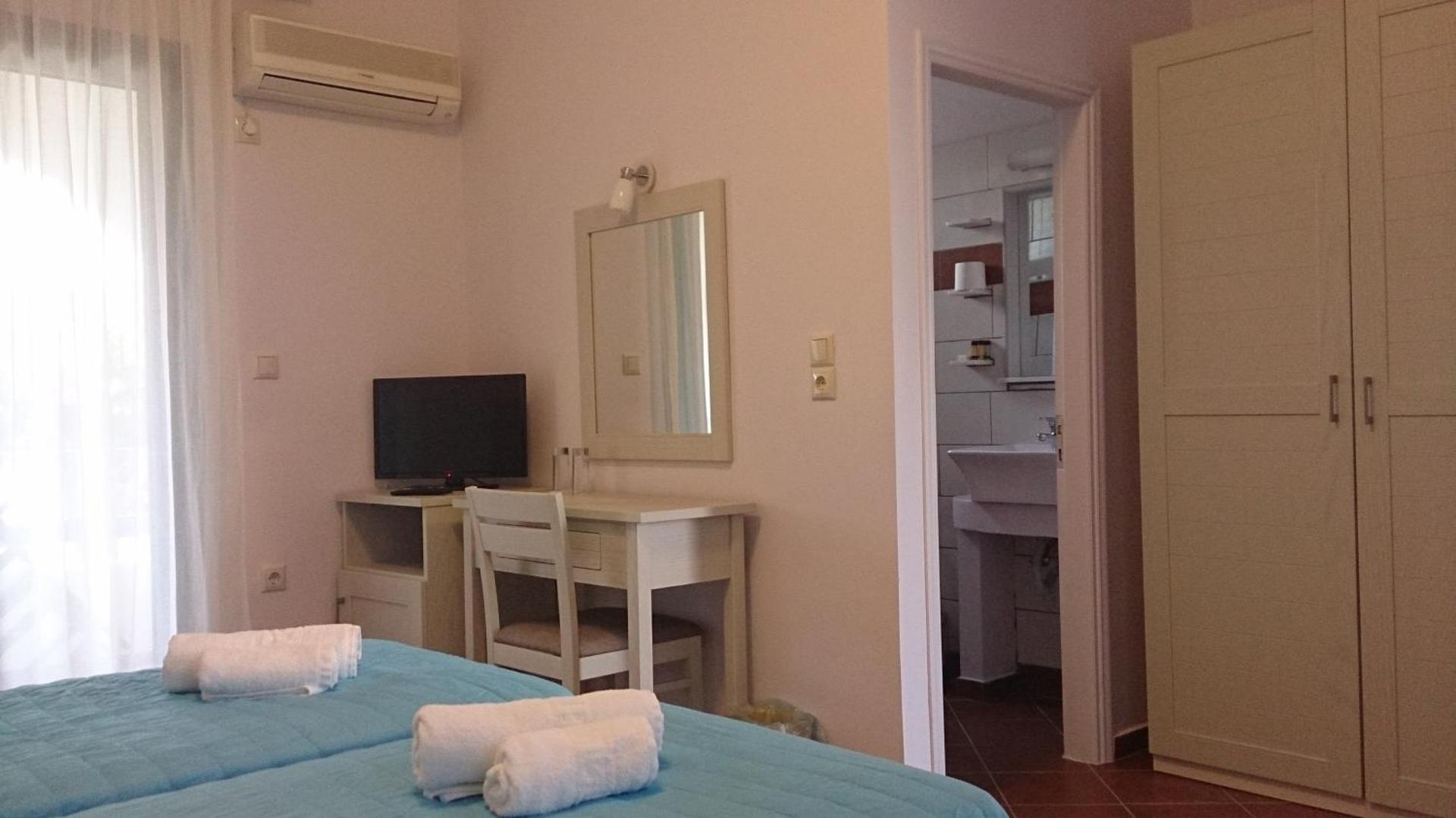 Skiros Palace Hotel - Photo 6