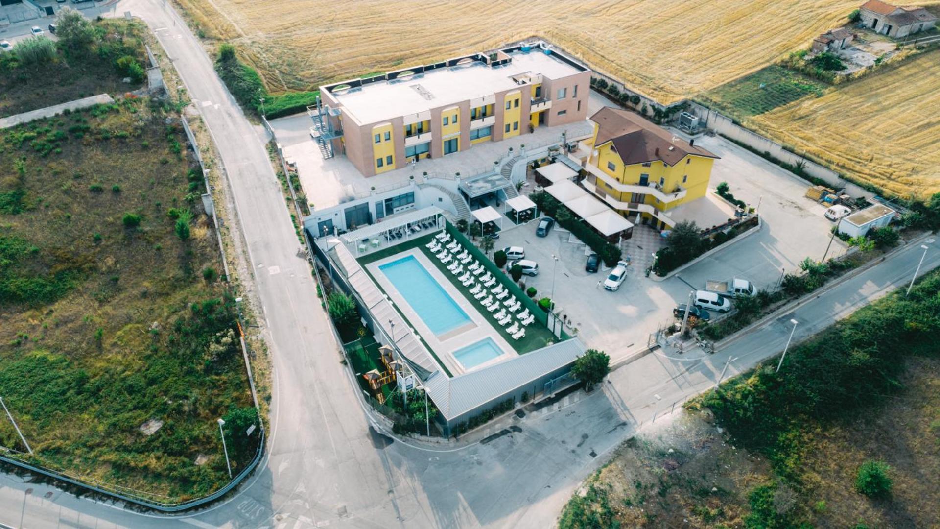 Hotel La Tavernetta - Photo 34