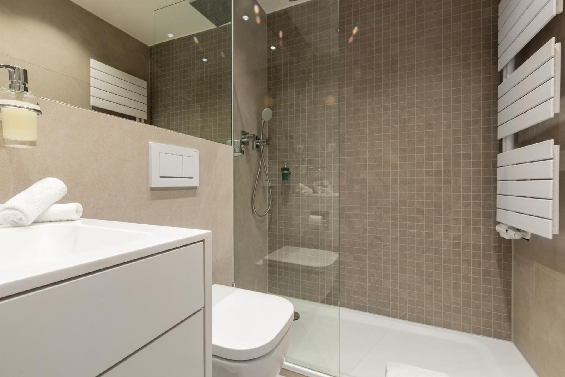 Hotel an der Oper - Photo 8