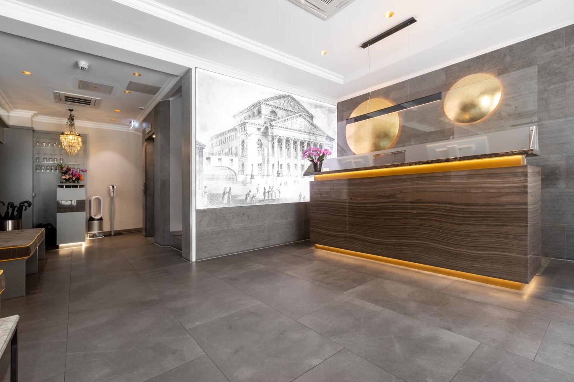 Hotel an der Oper - Photo 72