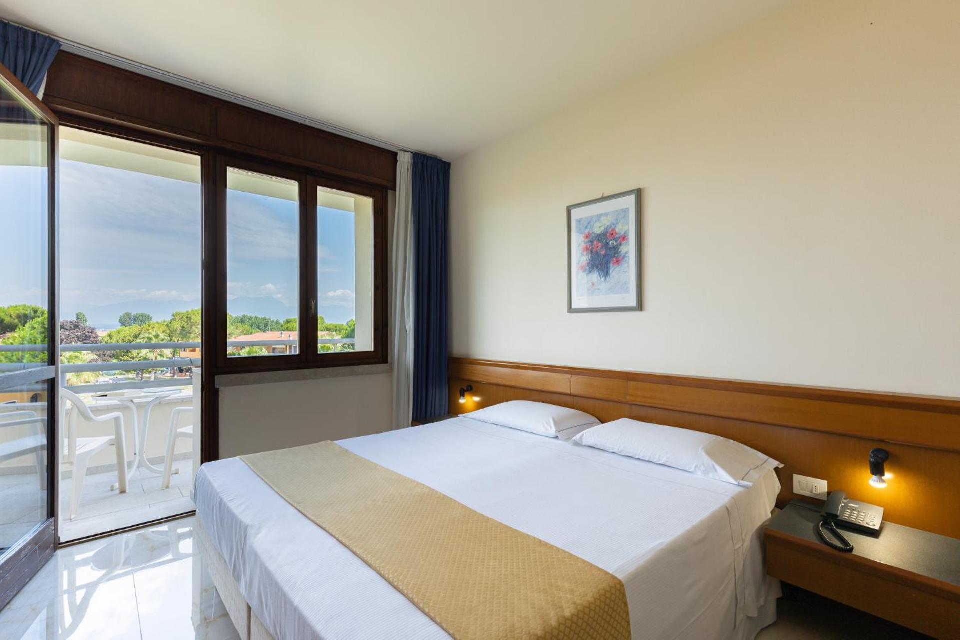 Hotel Du Parc - Photo 2