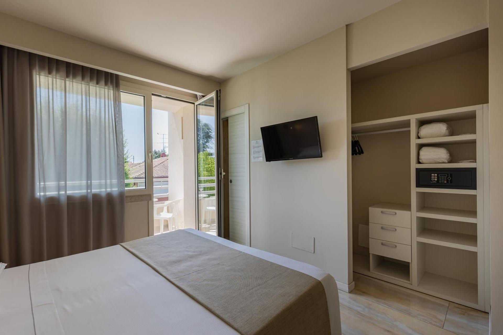 Hotel Du Parc - Photo 11