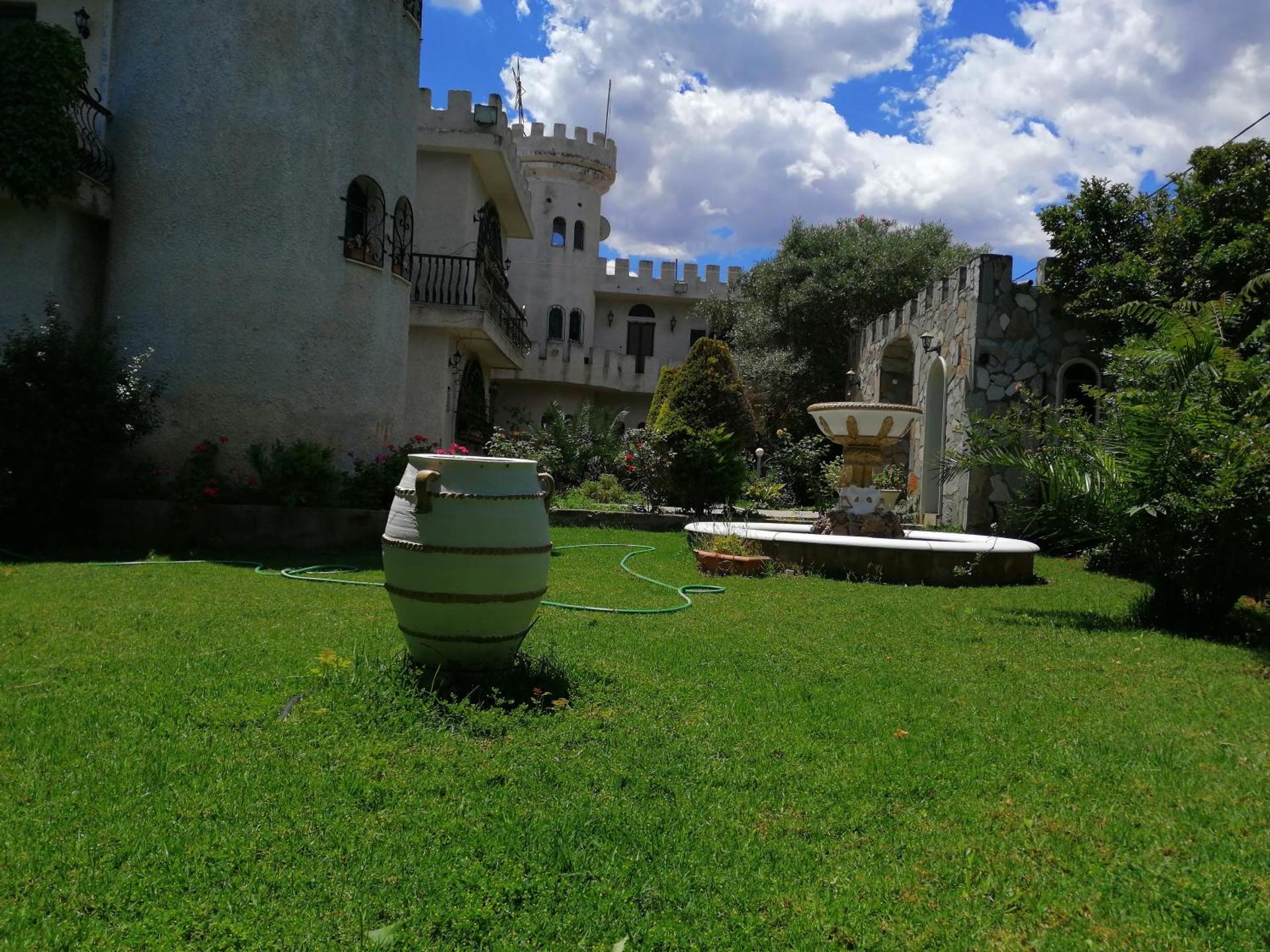 Castle By The Sea - Photo 37