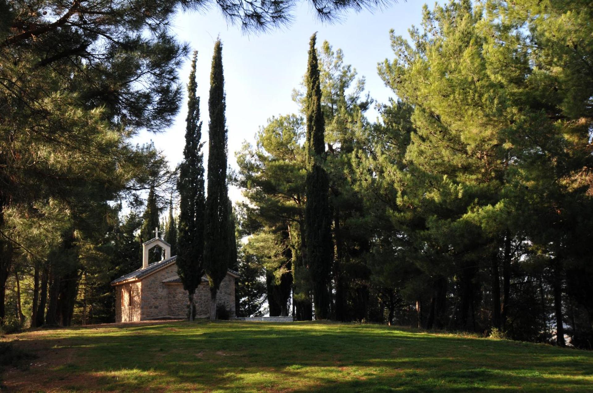 Aphrodite's Inn Kalavrita - Photo 57