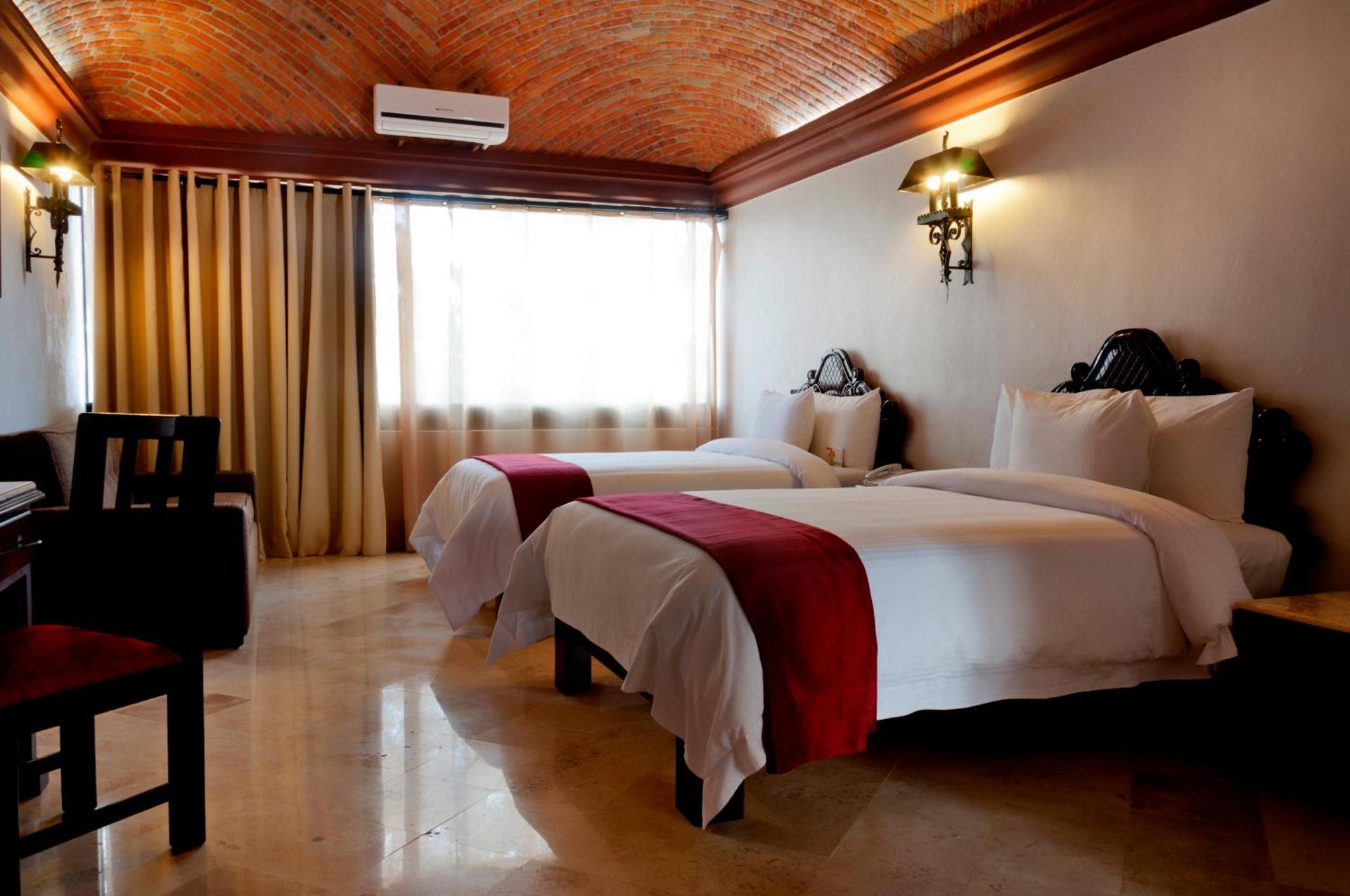 Imperio De Angeles - Photo 17