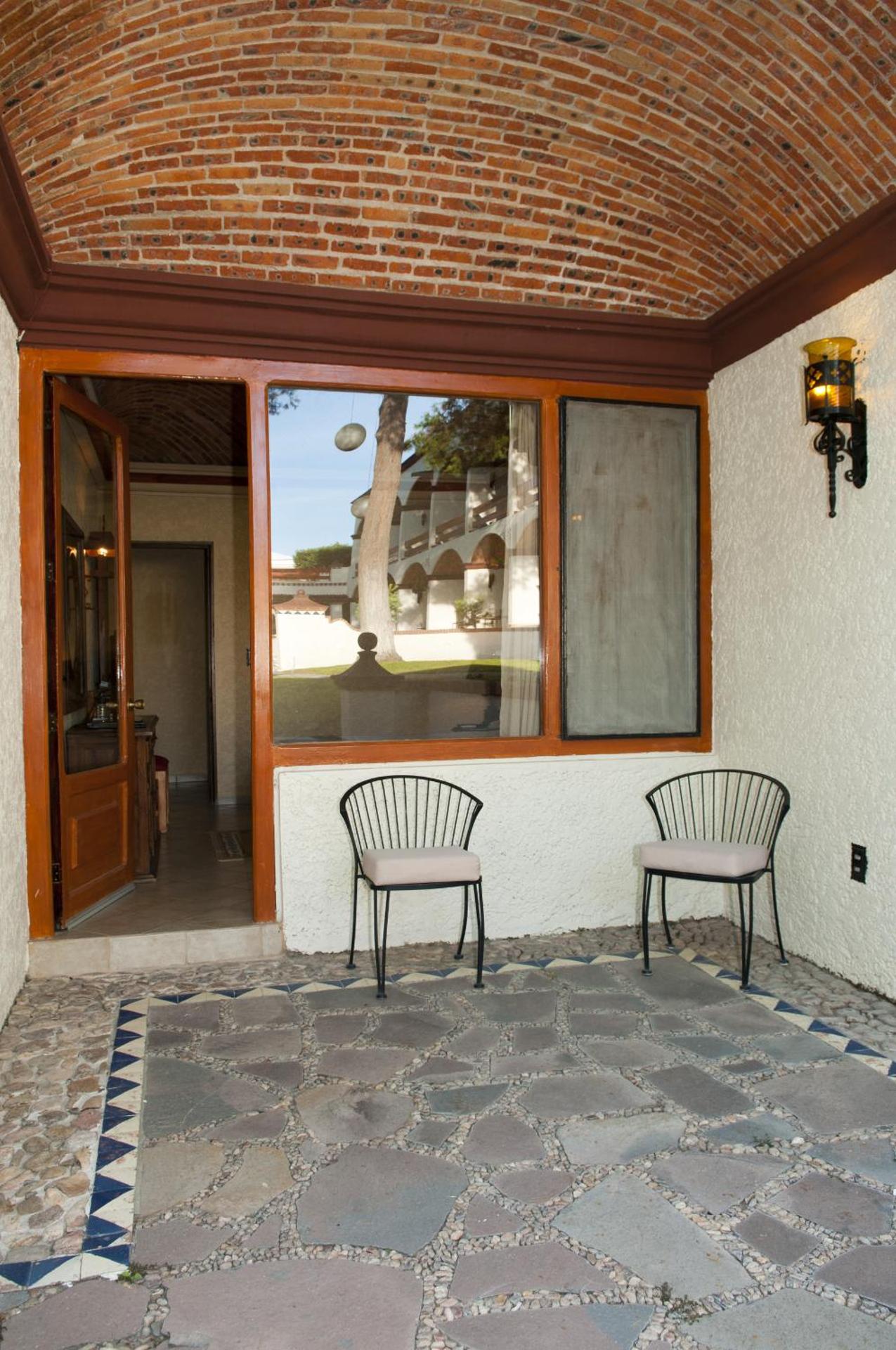 Imperio De Angeles - Photo 20