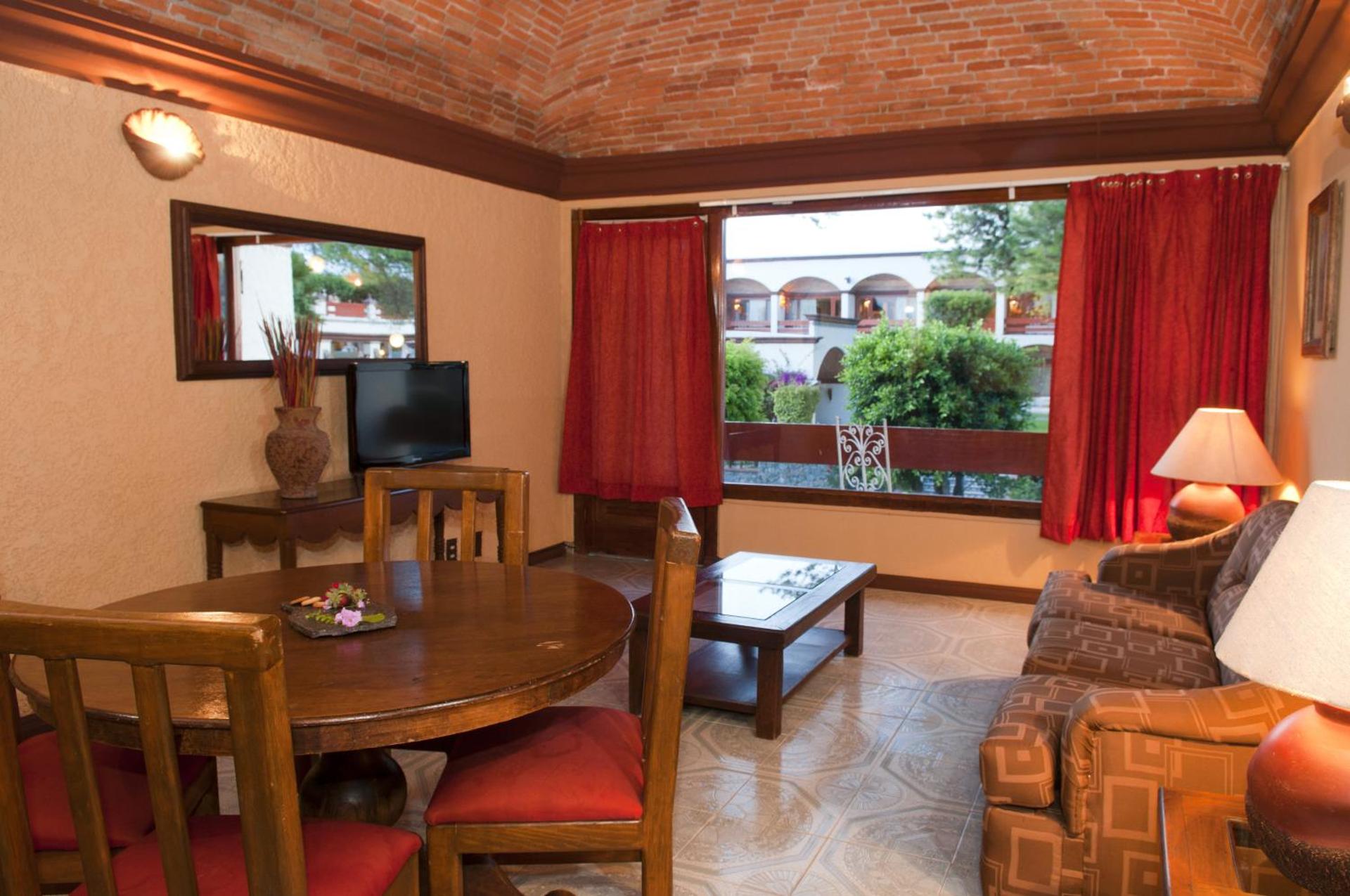 Imperio De Angeles - Photo 21