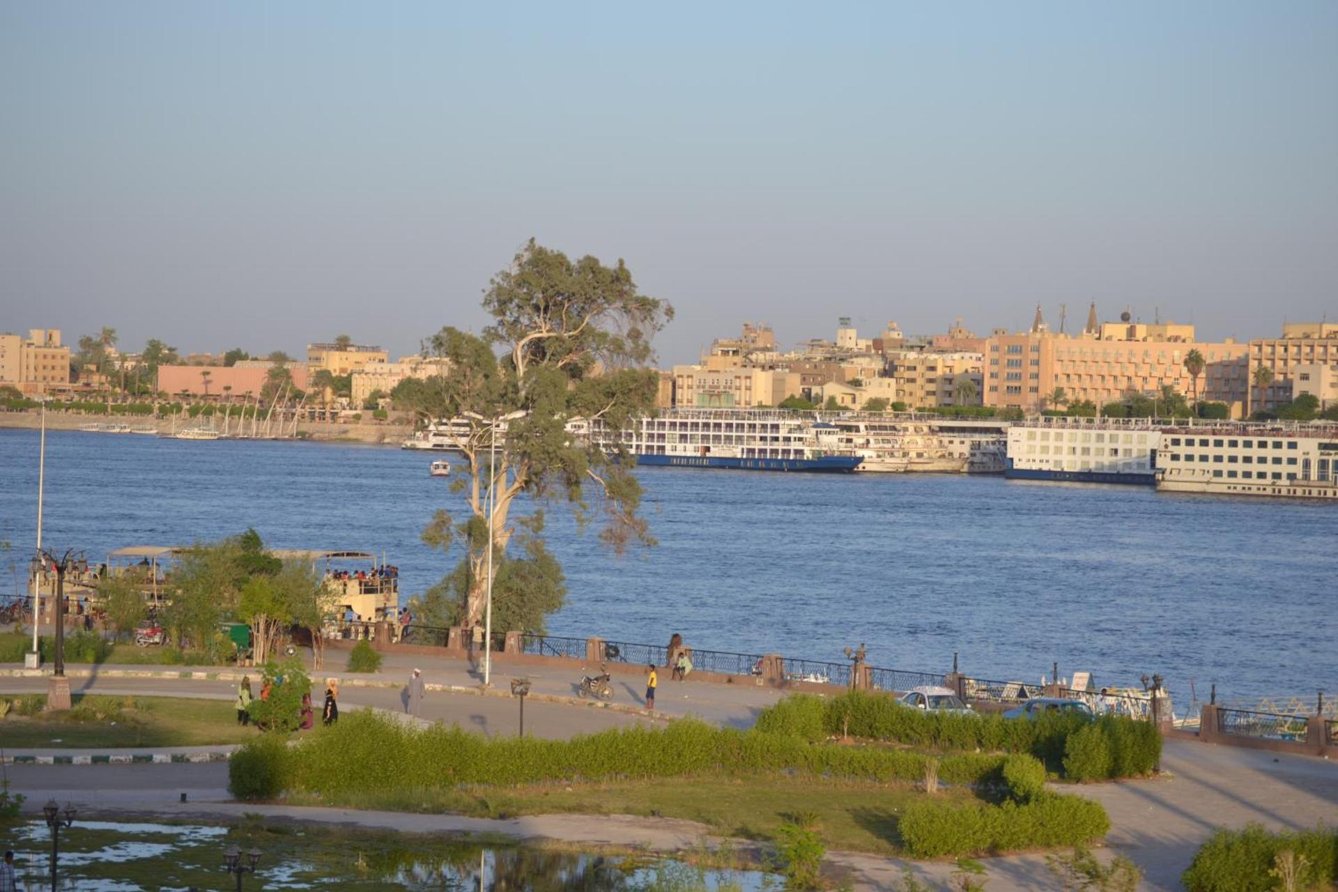 Nile Valley Hotel - Photo 2