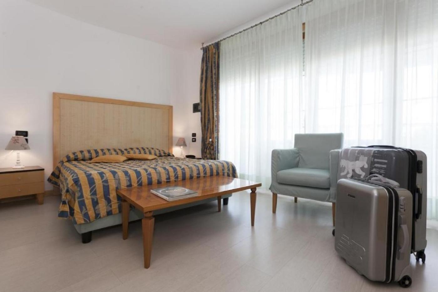 Hotel Centrale - Photo 16