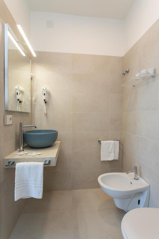 Hotel Mirafiori - Photo 18