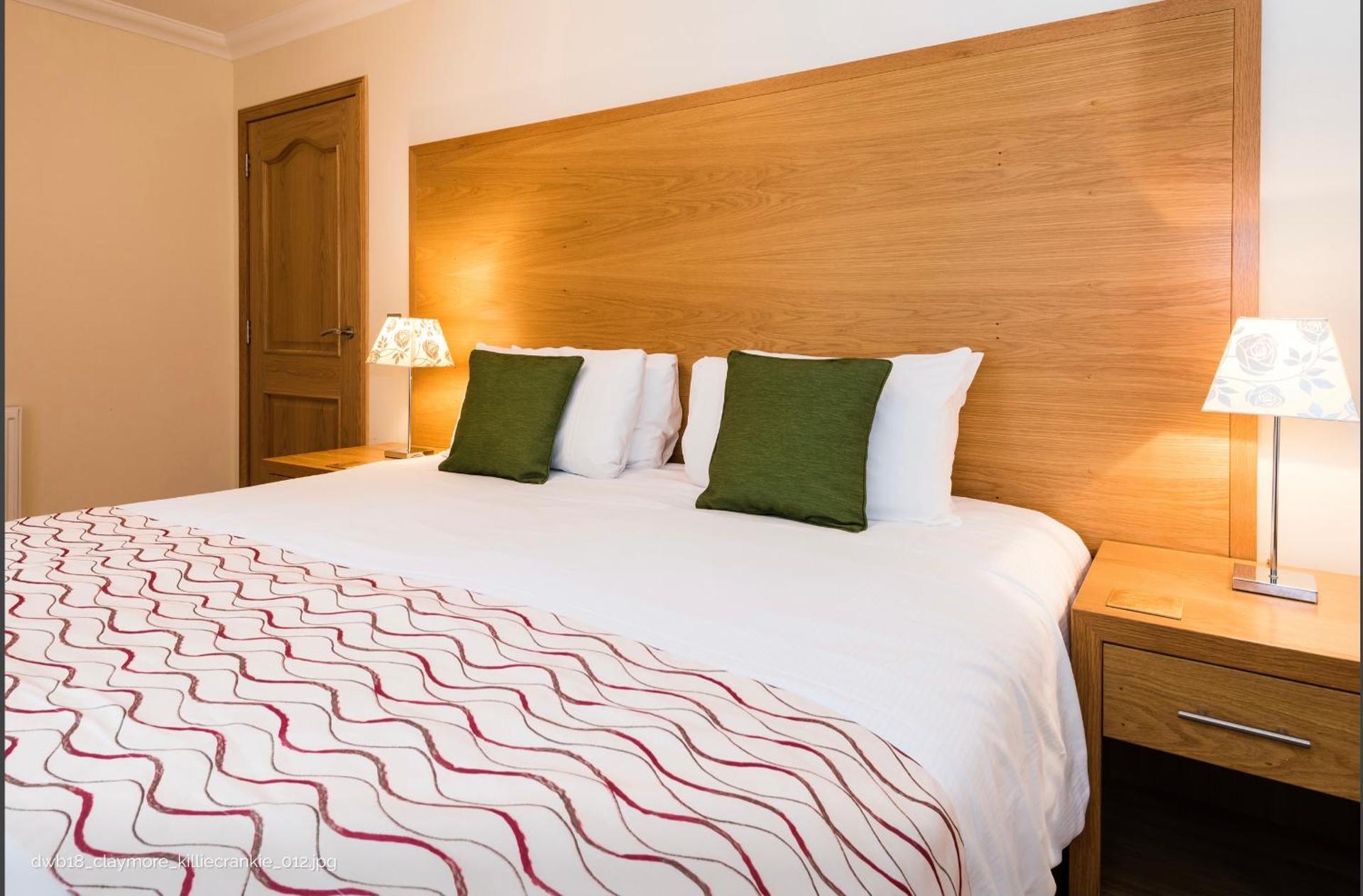 The Claymore Guest House - Photo 94