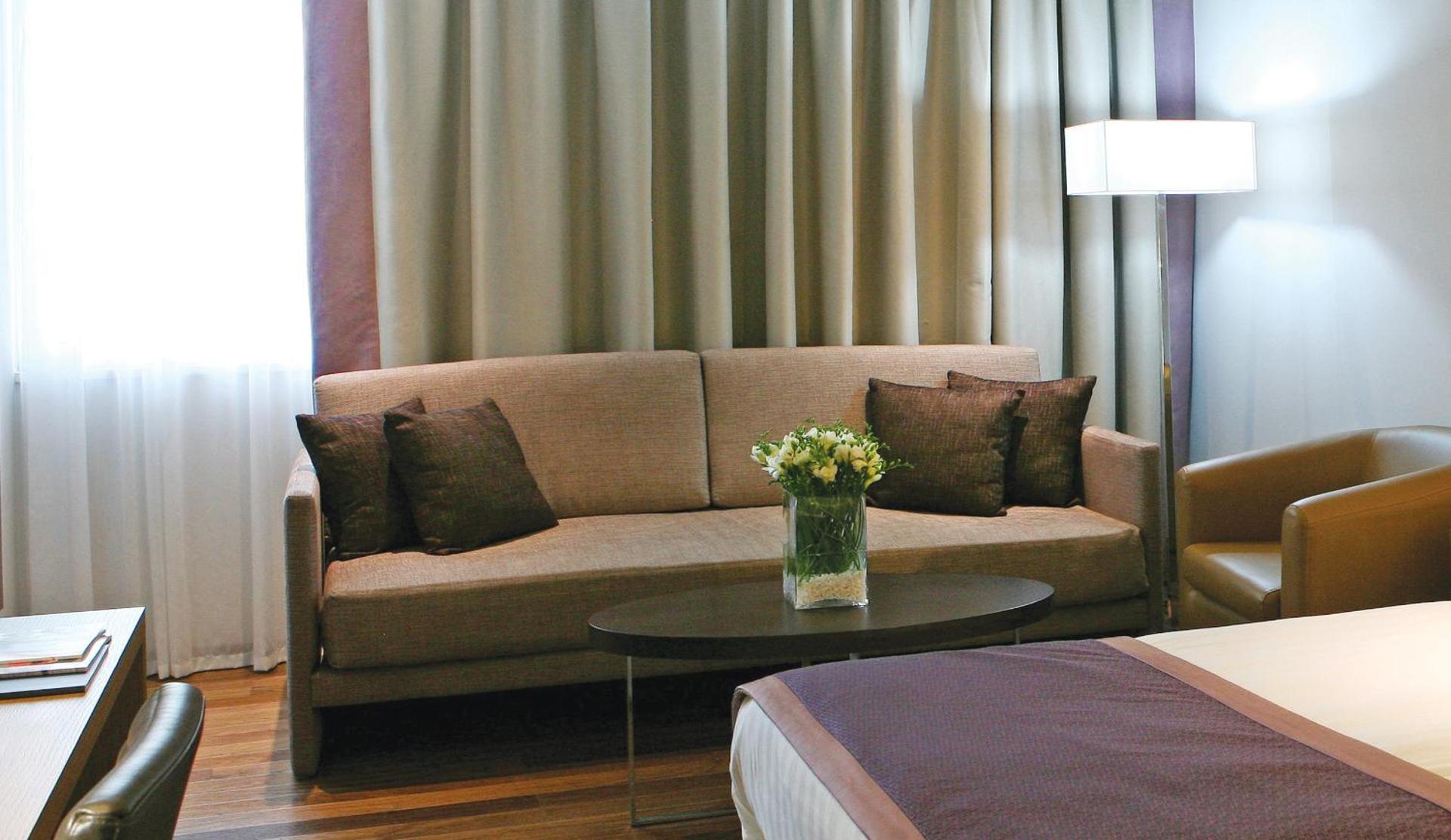 Crowne Plaza Limassol by IHG - Photo 3