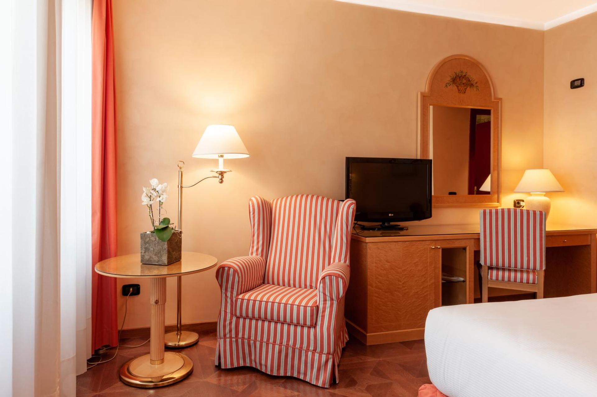 Agora' Palace Hotel - Photo 36