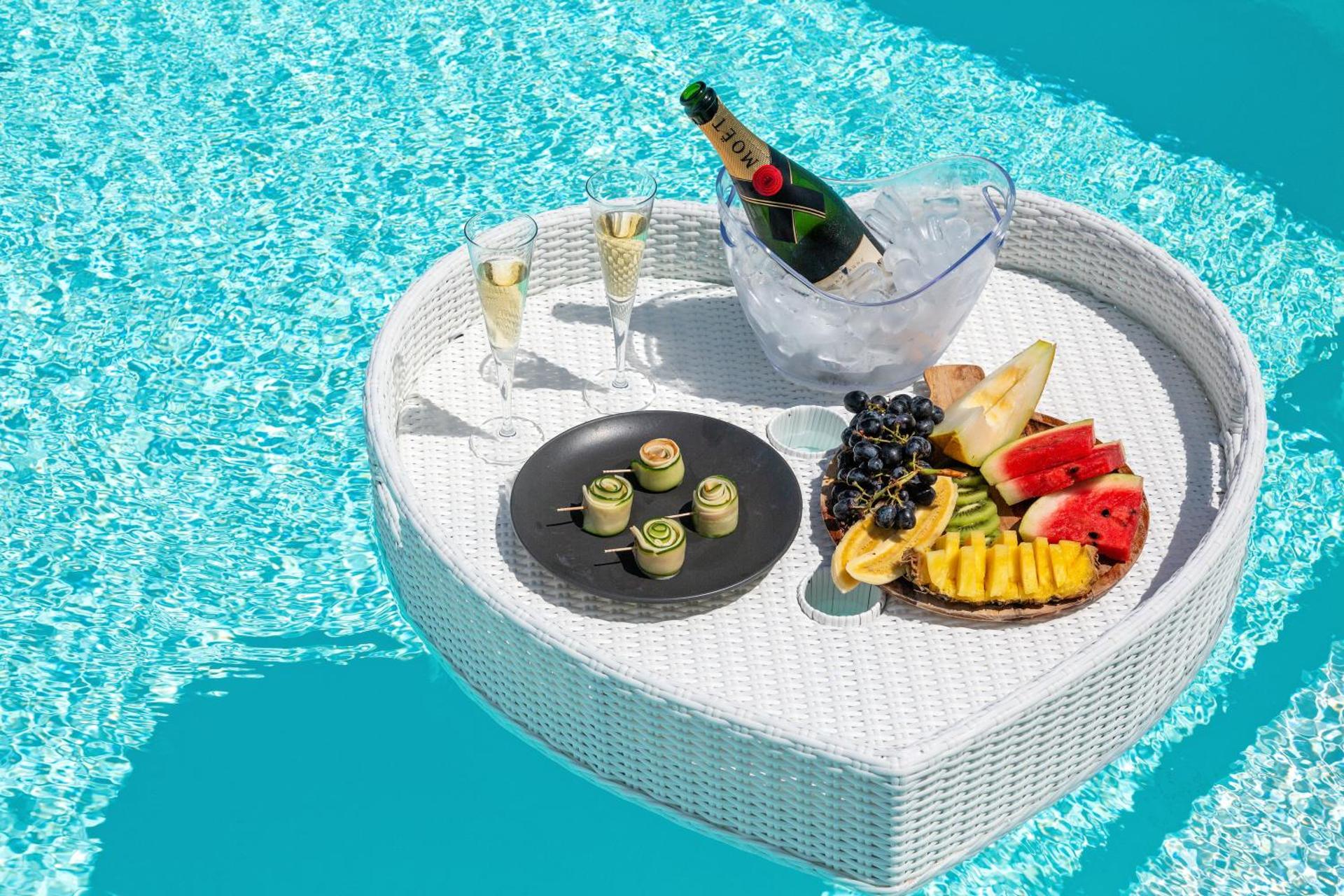 Lilly Residence-All Sea View Suites, Adults Only - Photo 13