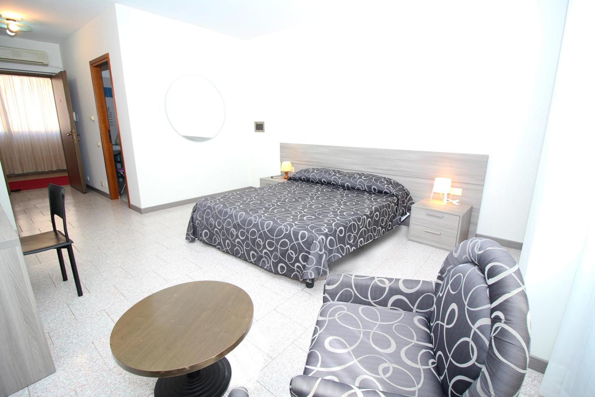 Hotel Croce Di Malta - Photo 29