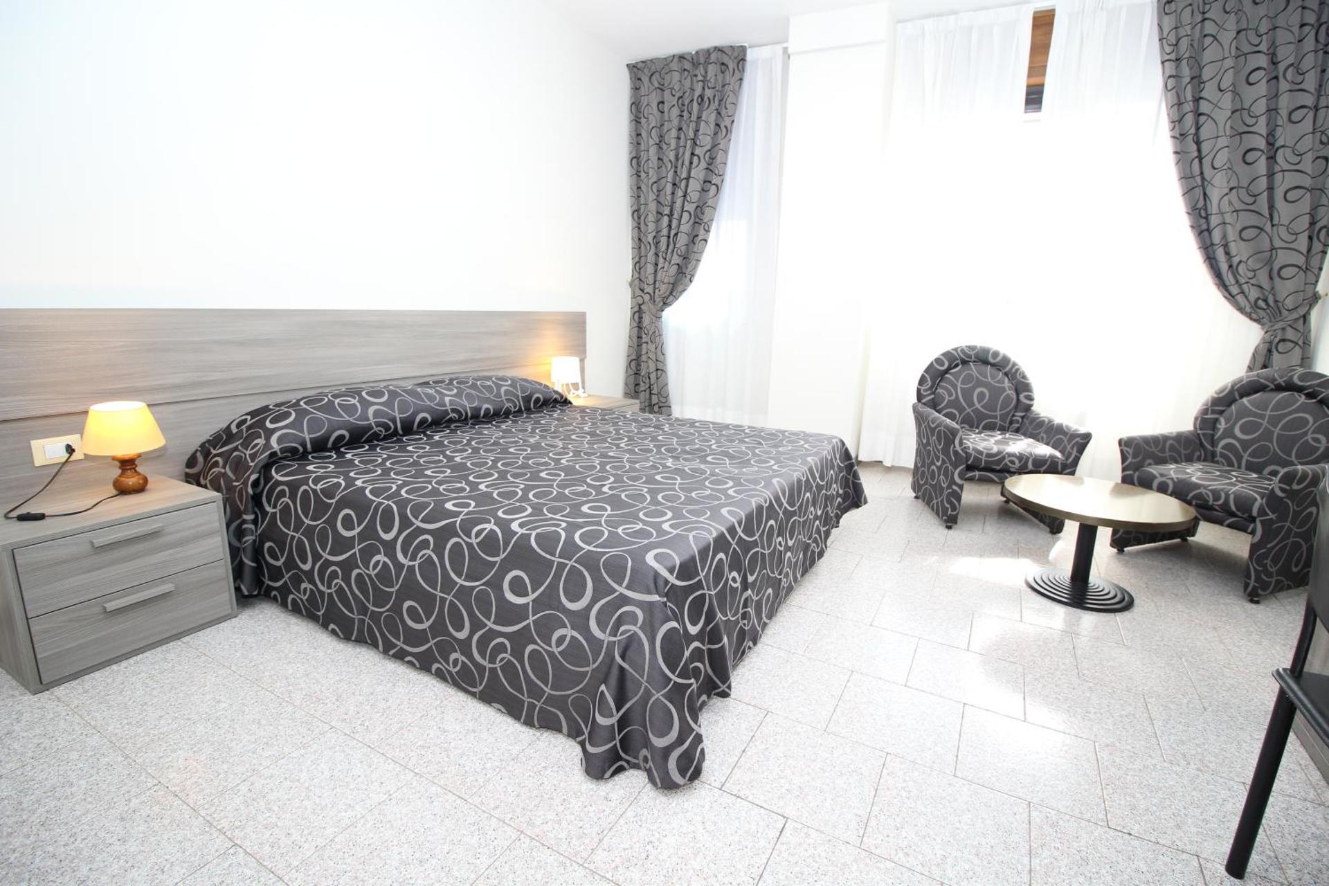 Hotel Croce Di Malta - Photo 23