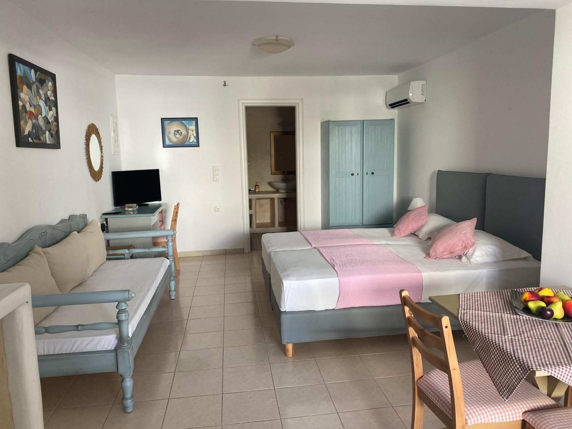 Annita's Village Hotel - Photo 71