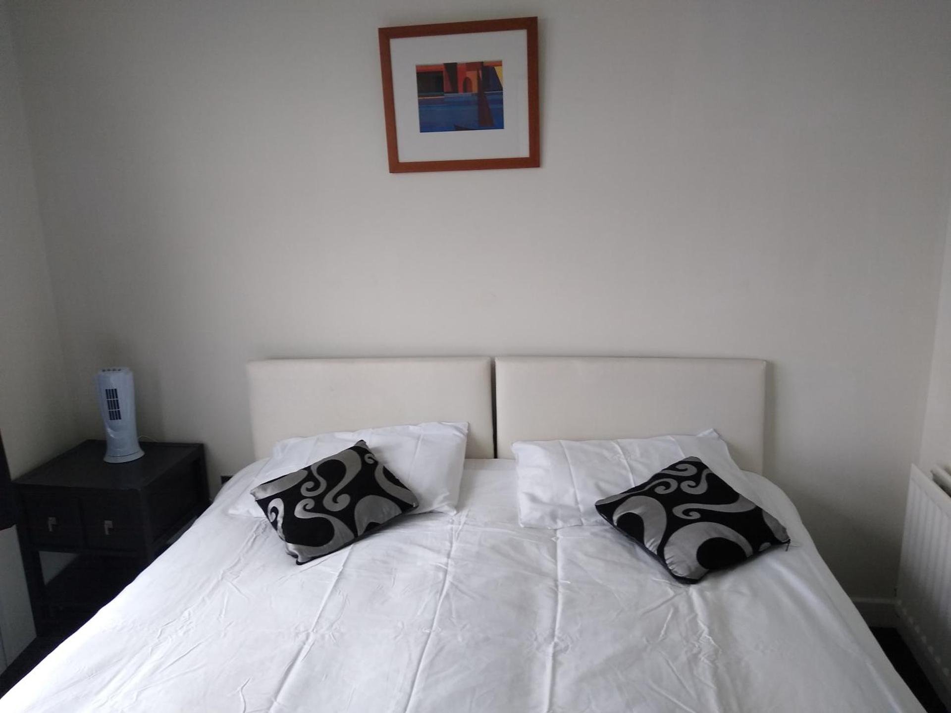Room in Luxurious Penthouse Apartment - Photo 17