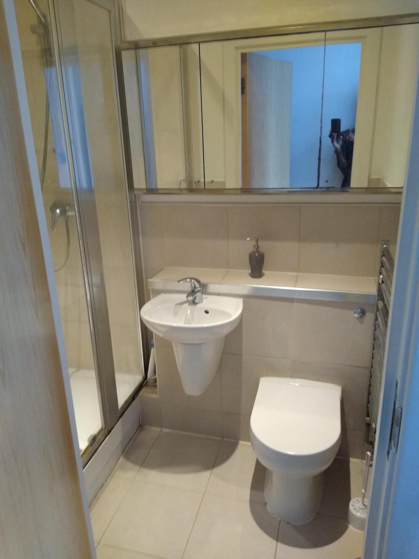 Room in Luxurious Penthouse Apartment - Photo 6