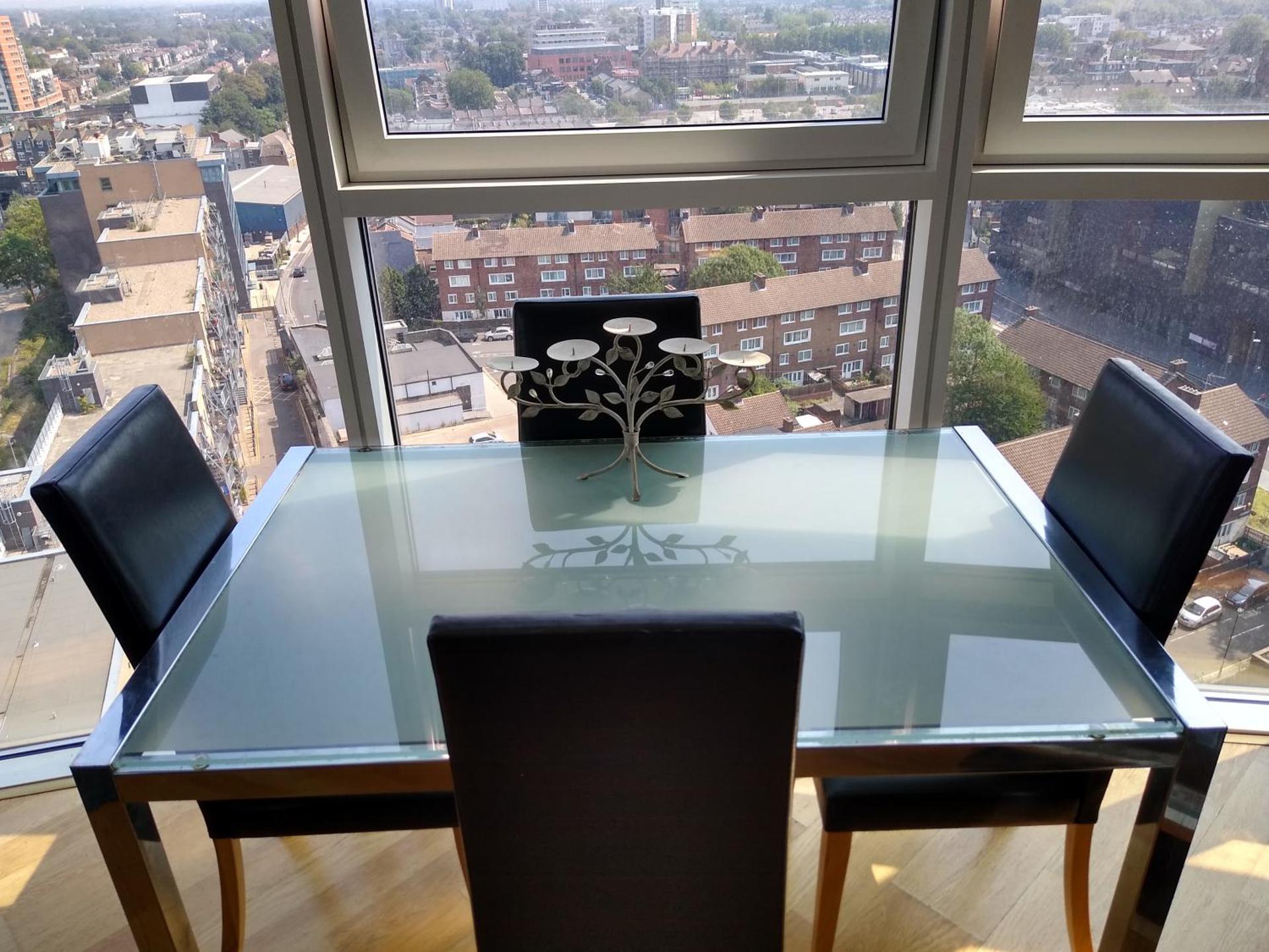 Room in Luxurious Penthouse Apartment - Photo 10