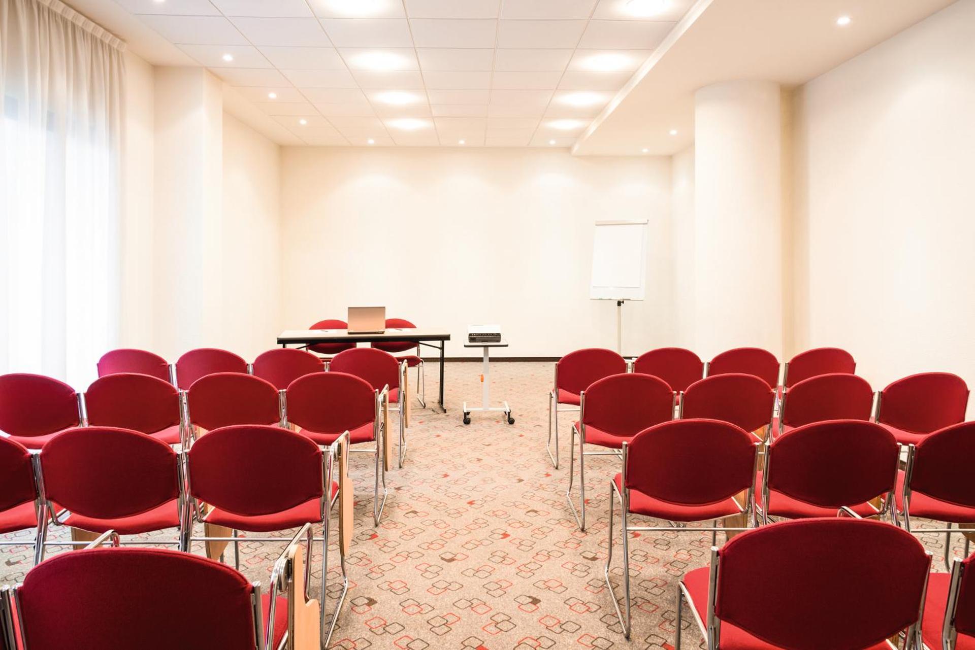 Hotel Ibis Milano Malpensa - Photo 102