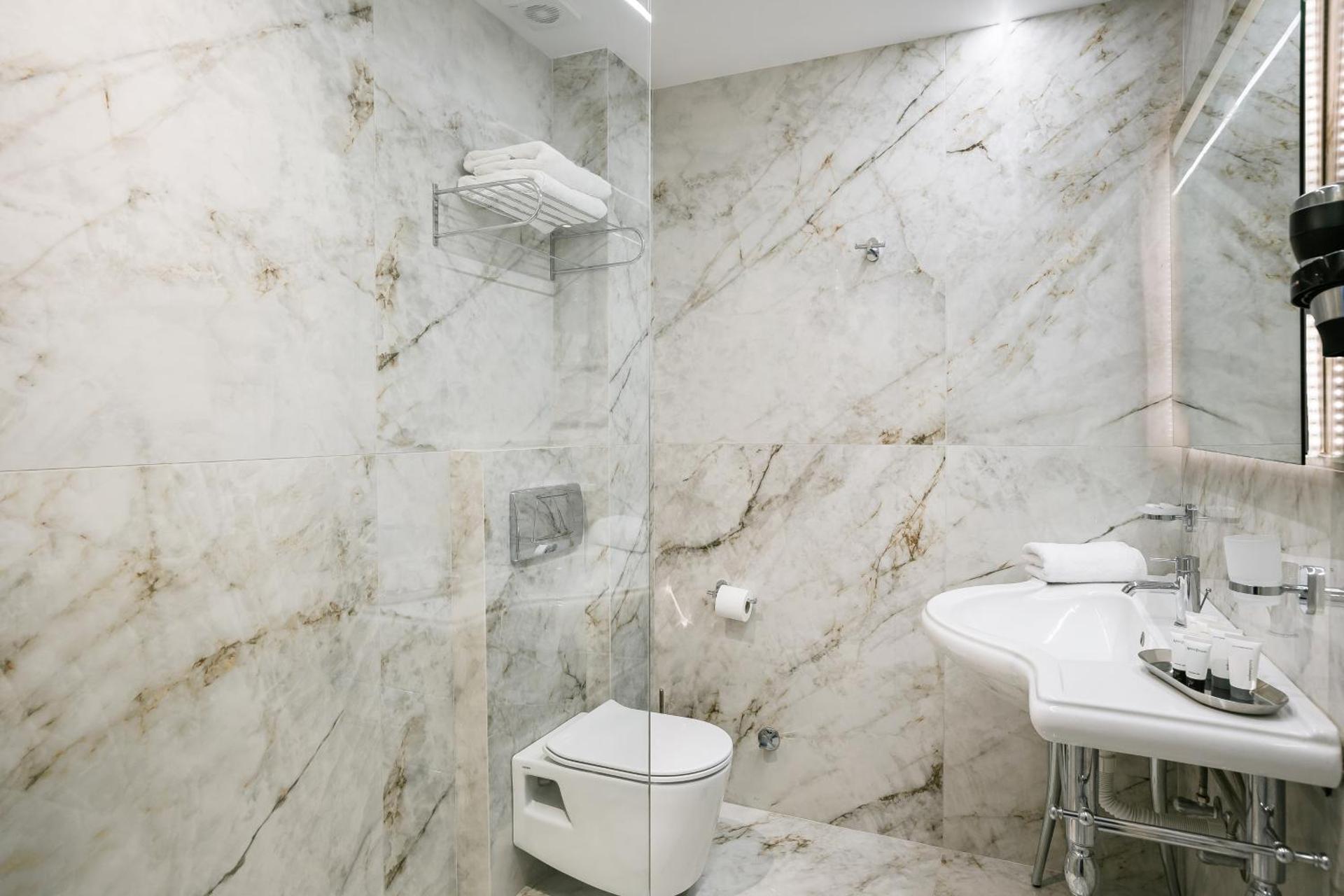Alley Boutique Hotel and Spa - Photo 145
