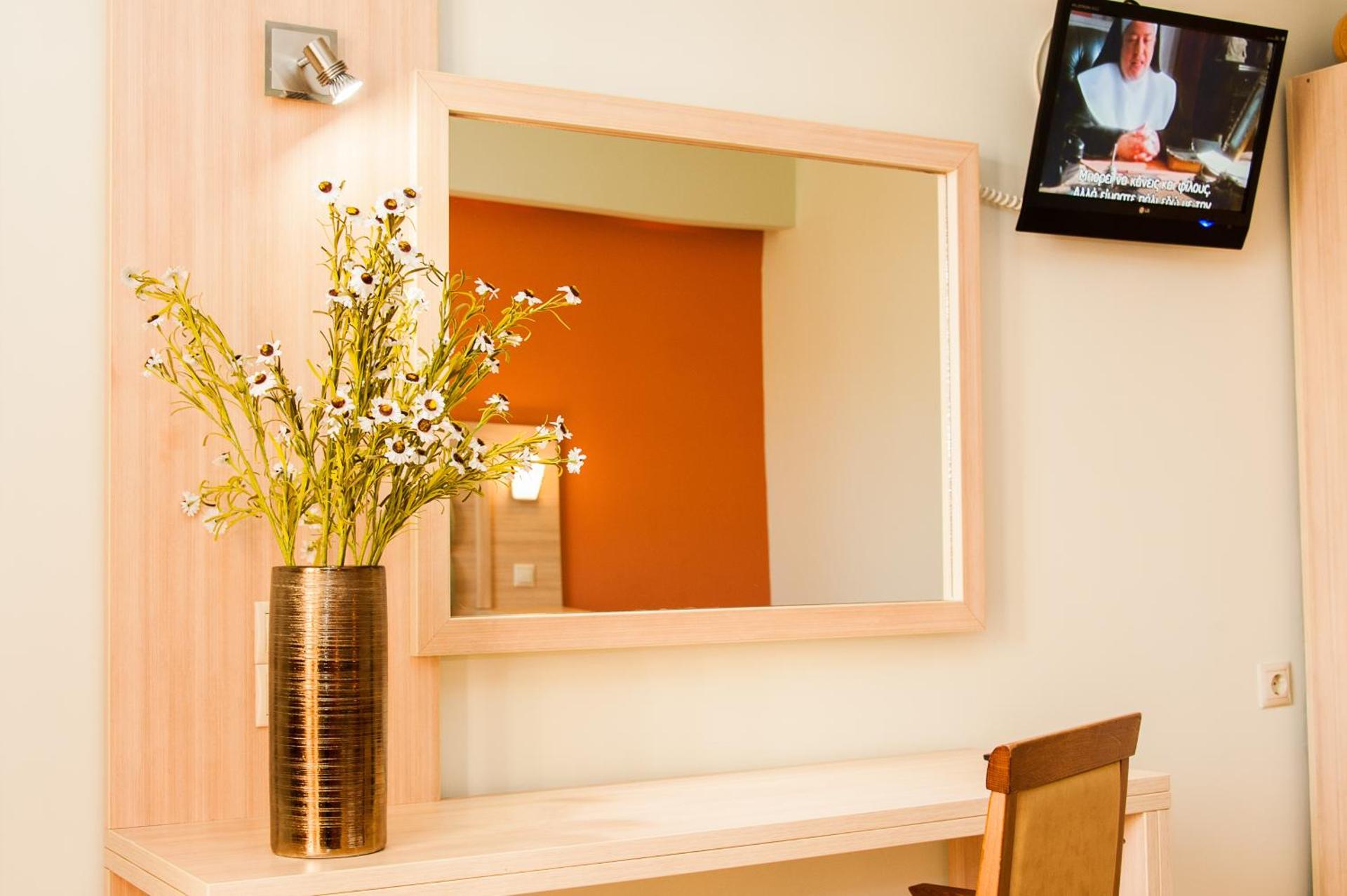 Zante Plaza Hotel & Apartments - Photo 5